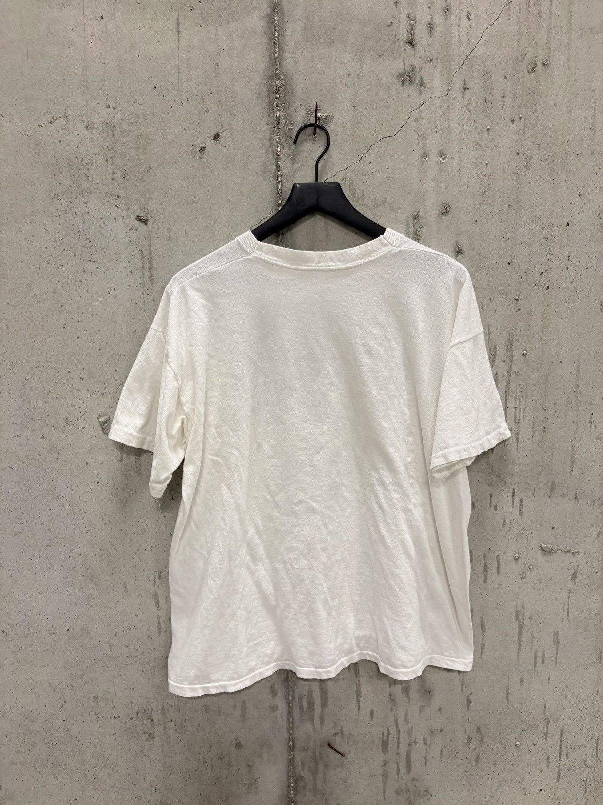 Vintage Vintage Serenity Jesus Tee Shirt Fade Distressed Grunge Boxy Size US L / EU 52-54 / 3 - 4 Thumbnail
