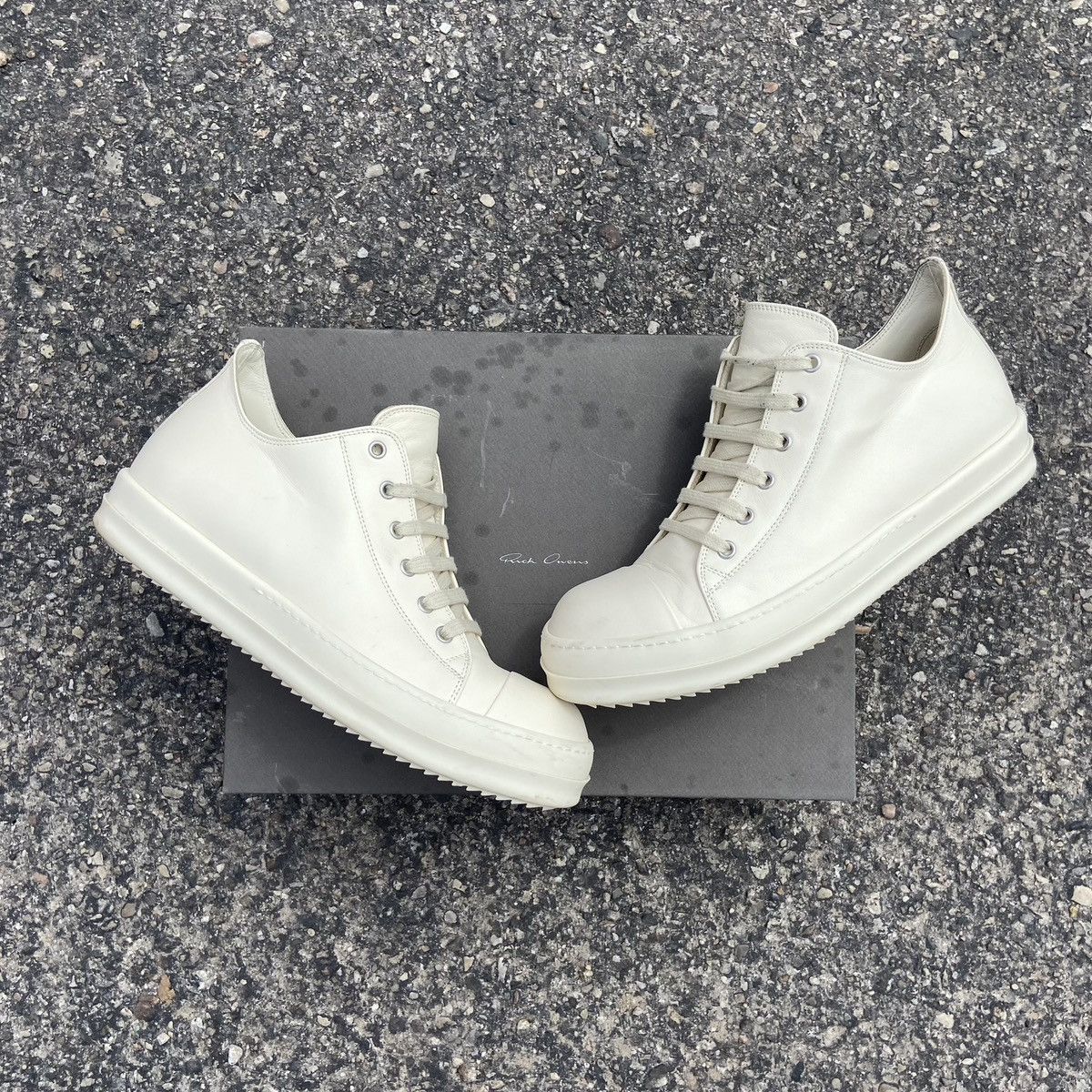 Pre-owned Rick Owens Mainline Leather Milk Ramones Low - 42 Shoes In White Milk