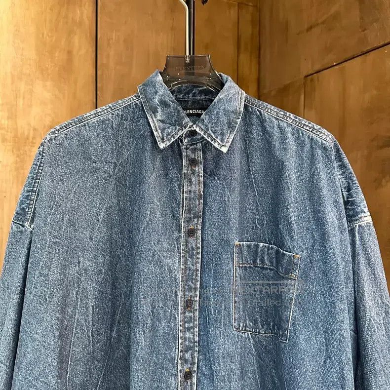 Balenciaga Balenciaga Irregular Pleated Blue Denim Long Sleeve Thin S Size US XS / EU 42 / 0 - 6 Thumbnail