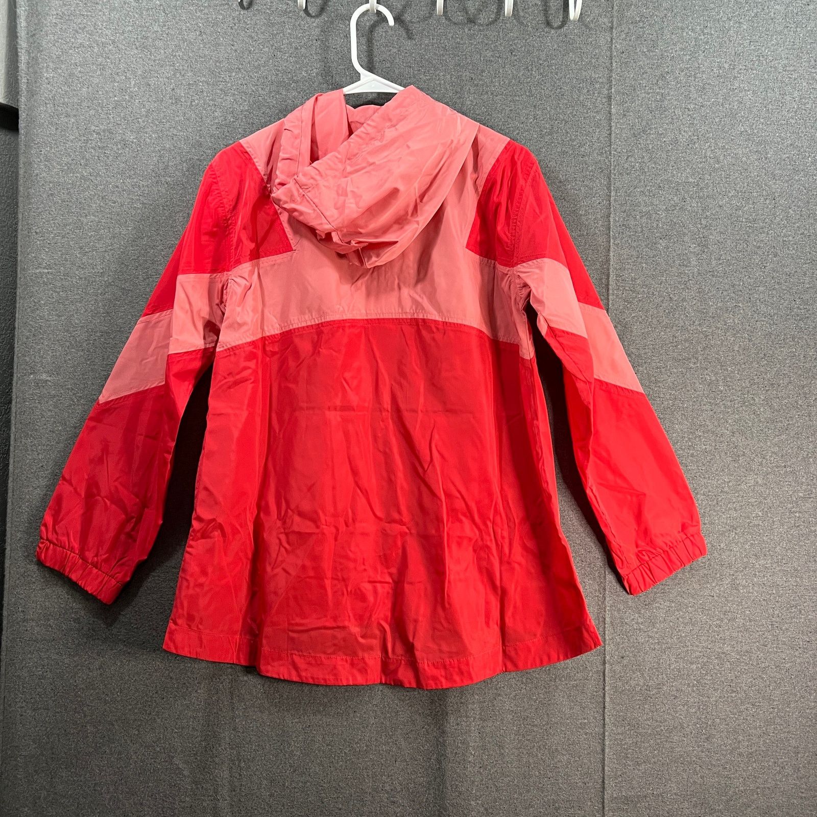 Other Susan Graver SG Sport Colorblacked Pullover Hooded Size XS / US 0-2 / IT 36-38 - 2 Thumbnail