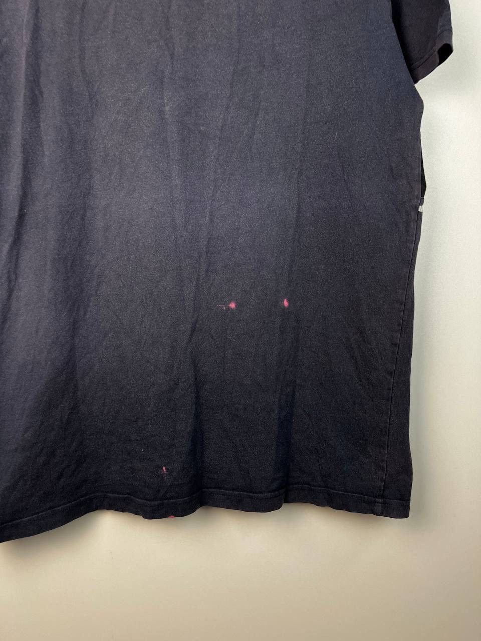 Vintage Ghost Stands Alone Uniqlo anime vintage t-shirts size XL Size US XL / EU 56 / 4 - 6 Thumbnail