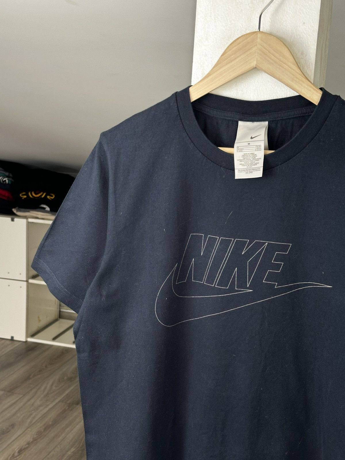 Vintage Vintage Nike Y2K Logo Tee Size US M / EU 48-50 / 2 - 4 Thumbnail