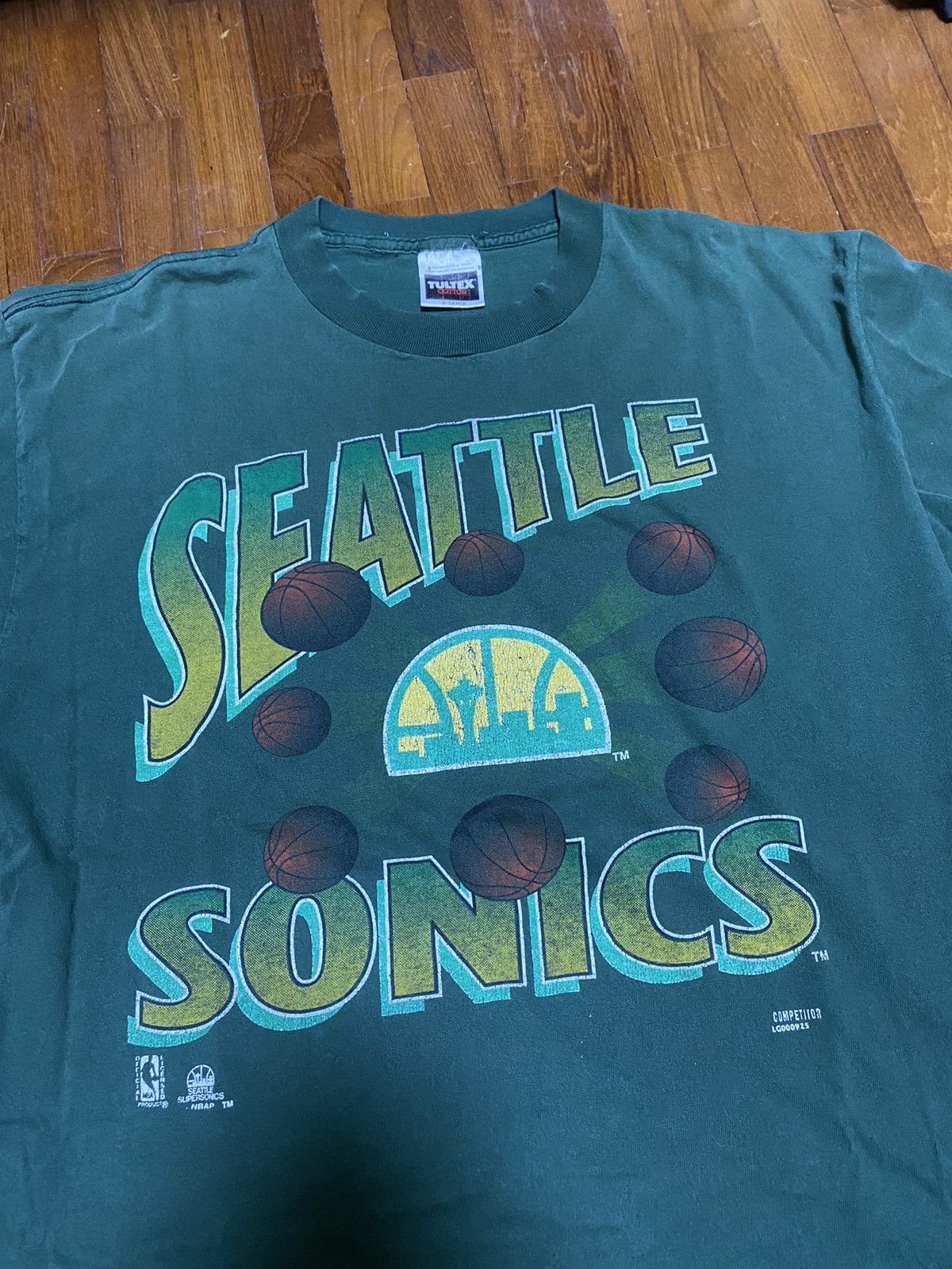 image of Vintage ‘92 Seattle Supersonics Nba Tultex Tee in Forest Green, Men's (Size XL)