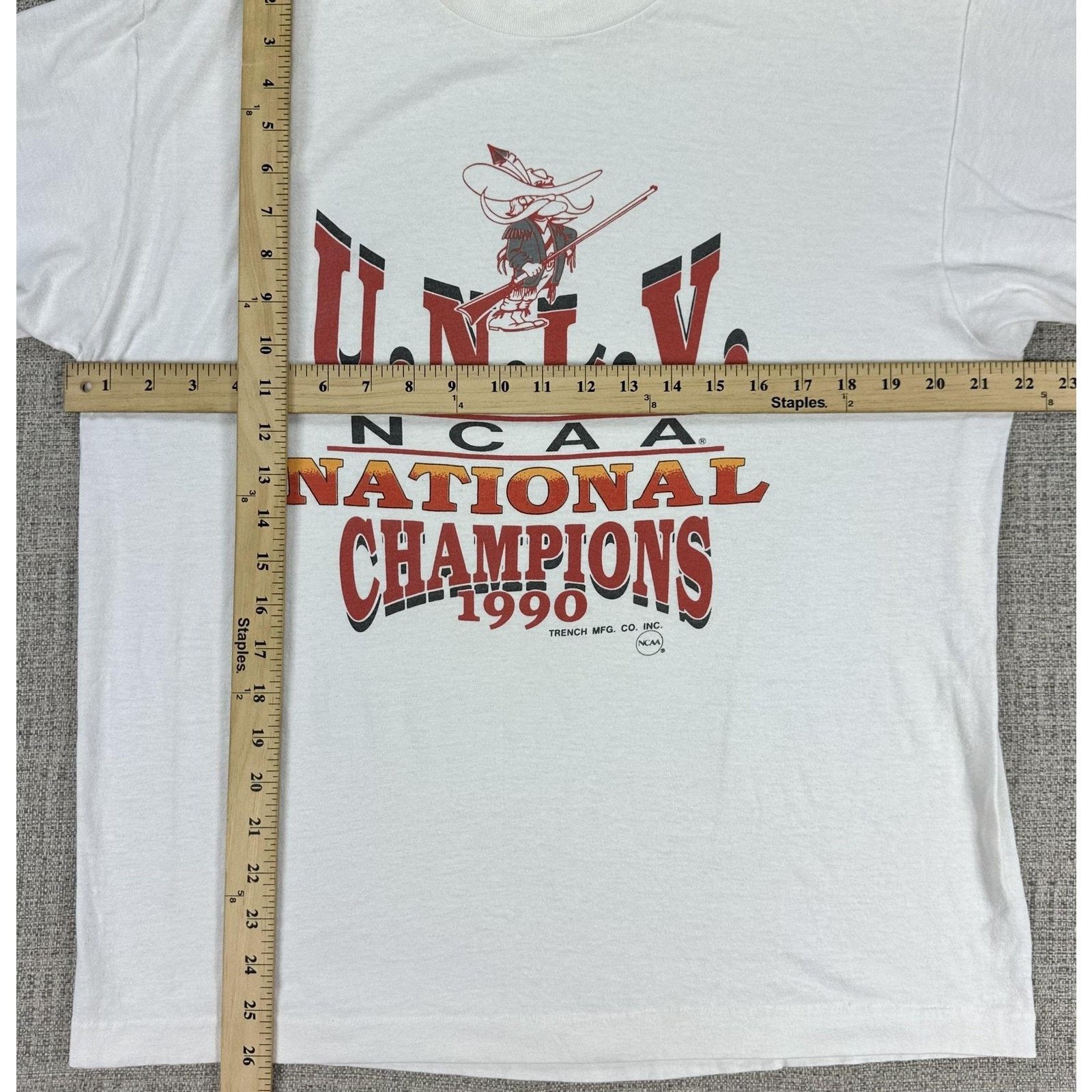 Other UNLV Runnin Rebels Shirt XL 1990 Champions Basketball Trench Size US XL / EU 56 / 4 - 2 Thumbnail