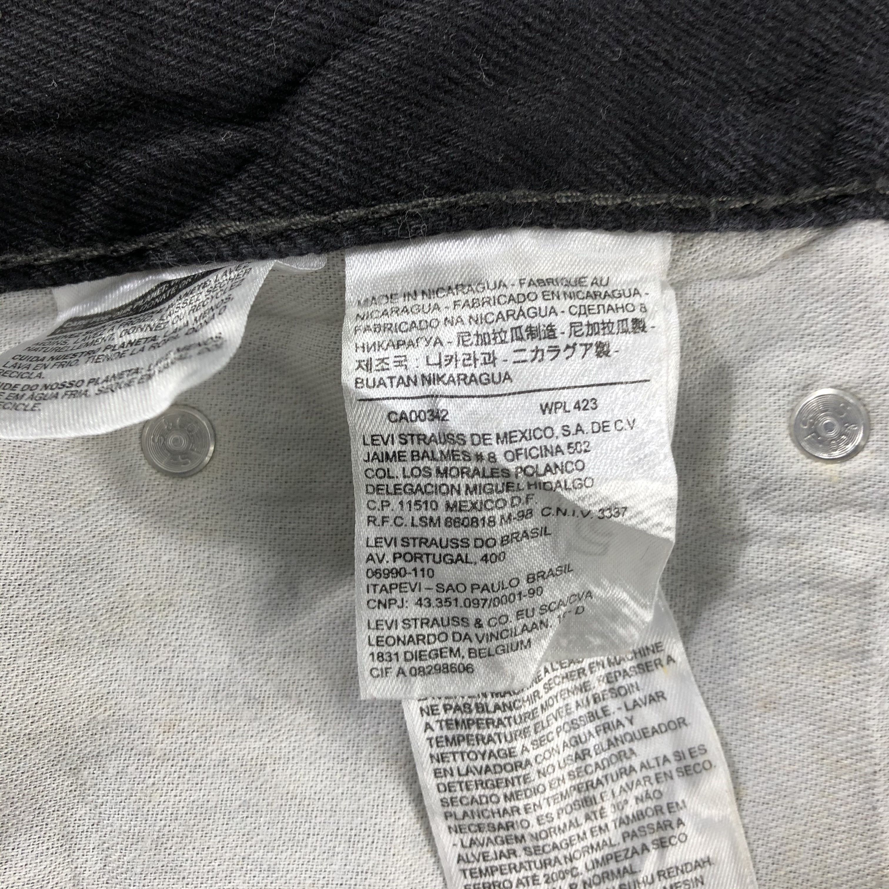 Levi's Vintage Faded Black Levis 505 Jeans-J2571 Size US 39 - 9 Thumbnail
