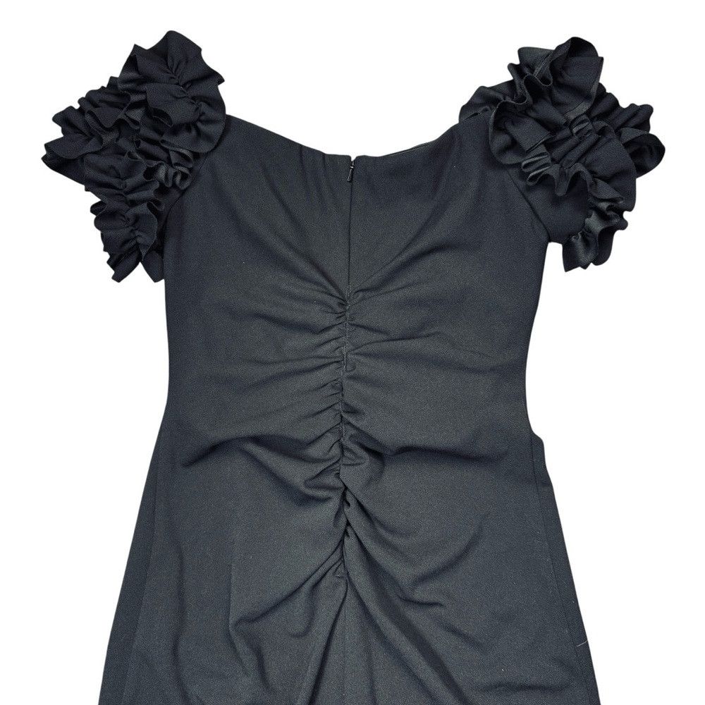 Other NWT New Xscape Evenings Ruffle Off the Shoulder Crepe Gown Size M / US 6-8 / IT 42-44 - 9 Thumbnail