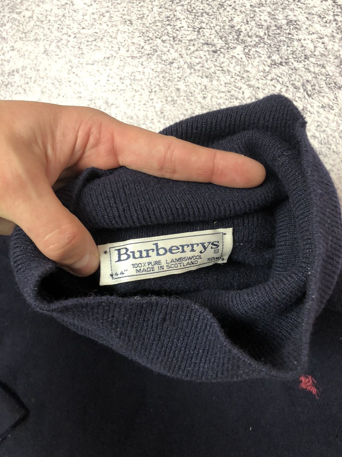 Burberry × Vintage Vintage men’s sweater Burberrys size M rare y2k casual ykk Size US M / EU 48-50 / 2 - 4 Thumbnail