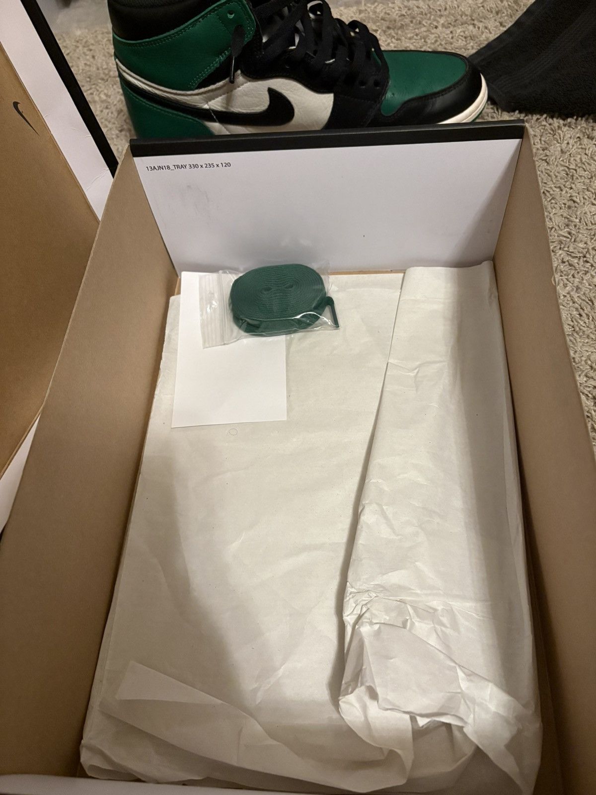 Jordan Brand Jordan retro 1 Pine Green OG Size US 11 / EU 44 - 14 Thumbnail