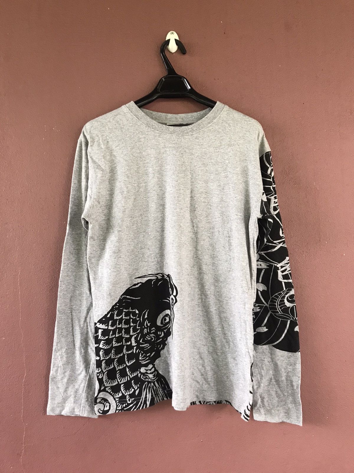 Other Fish Koi Long Sleeves Size L Size US L / EU 52-54 / 3 - 1 Thumbnail