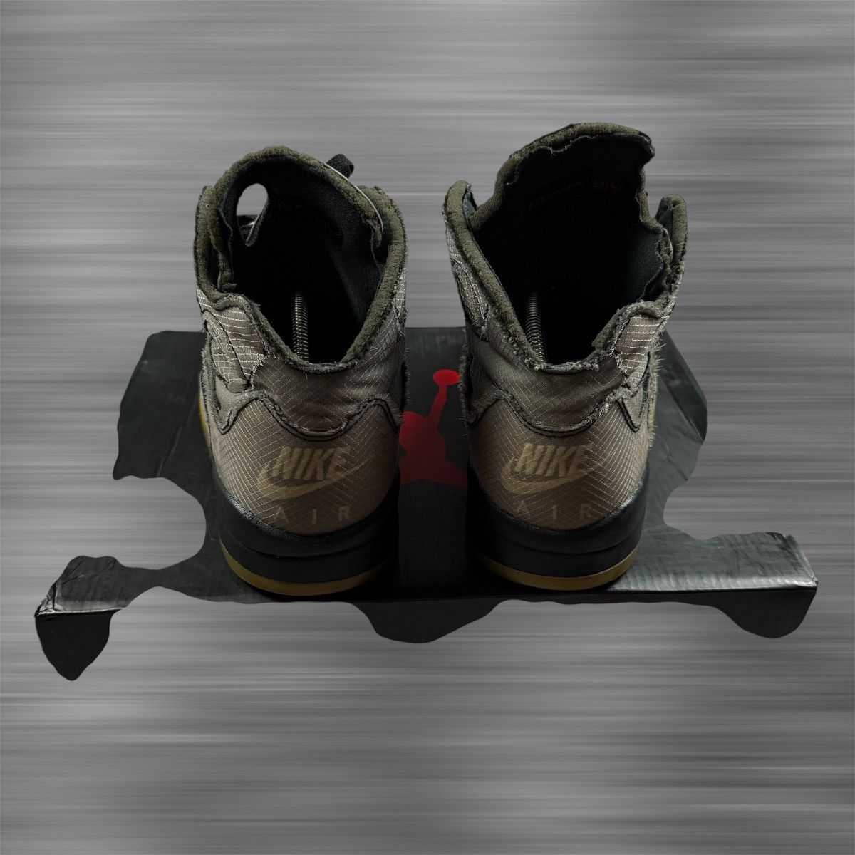 Jordan Brand × Off-White Jordan 5 Retro Off-White Muslin Size US 9 / EU 42 - 4 Thumbnail