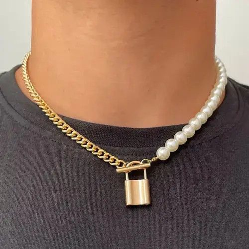 VIBE Gold color Pearl padlock necklace Size ONE SIZE - 4 Thumbnail