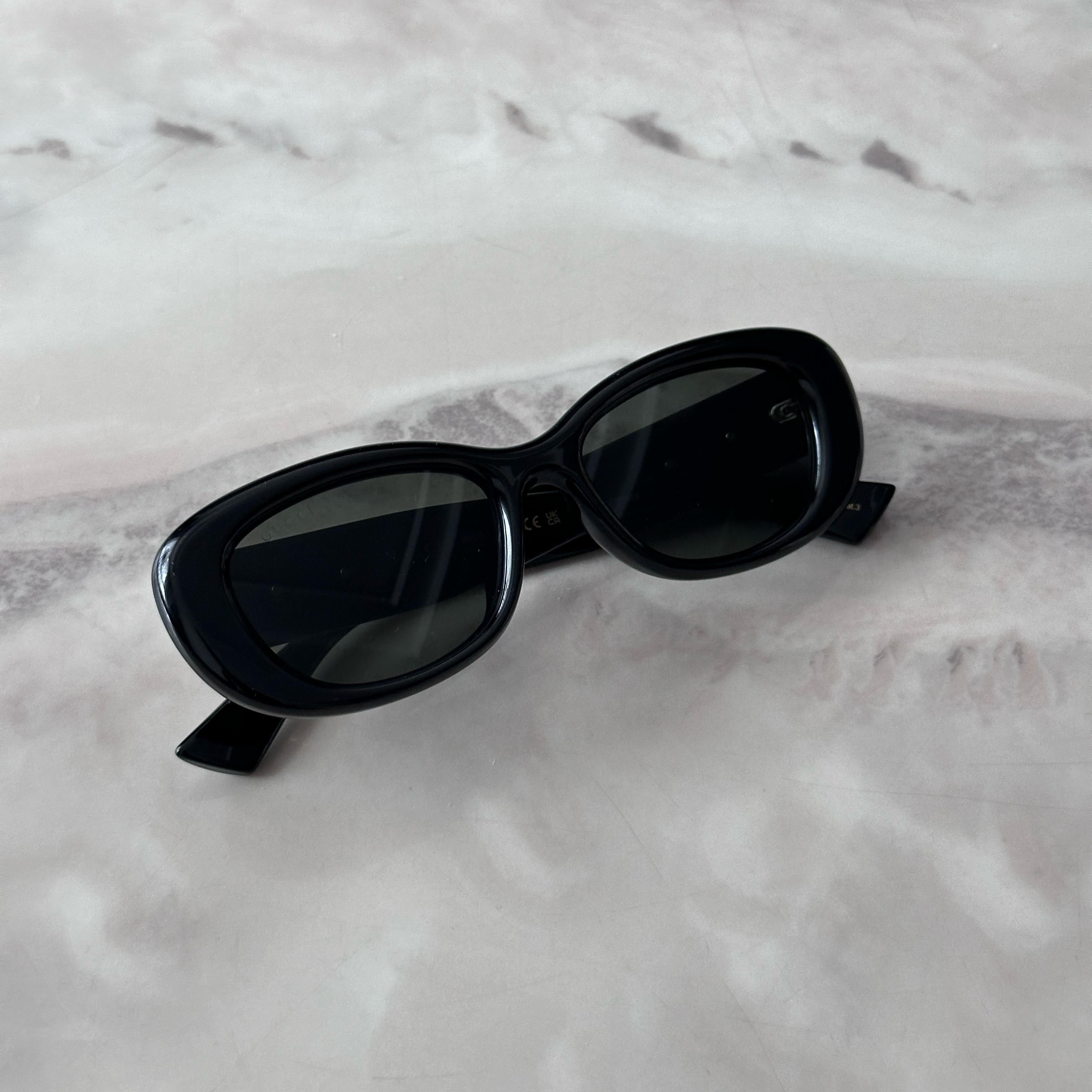 Gucci GUCCI GG1829SK 001 Size ONE SIZE - 4 Thumbnail