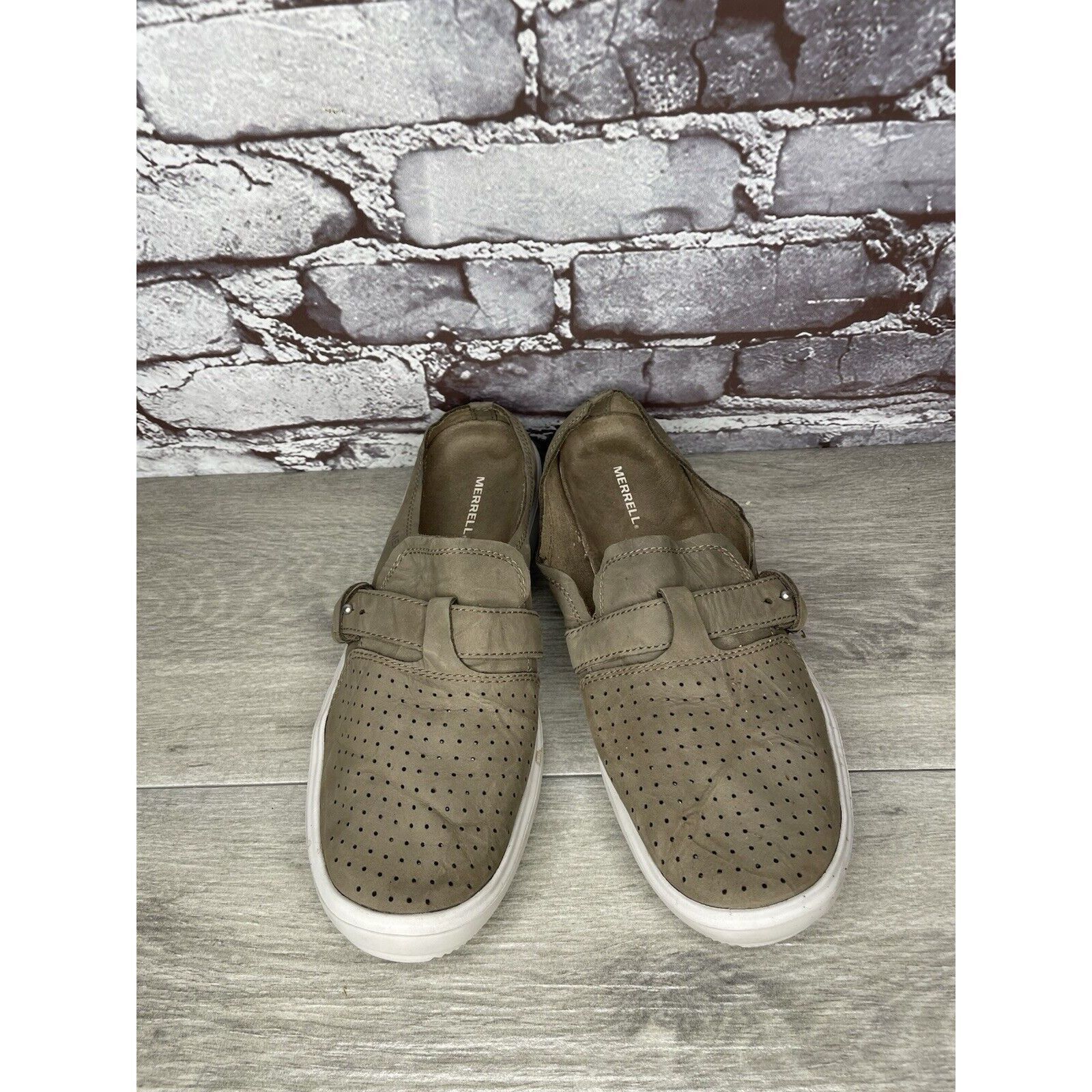 Merrell Merrell Perforated Gray Nubuck Around Town City Slip On Shoe Size US 9.5 / IT 39.5 - 11 Thumbnail