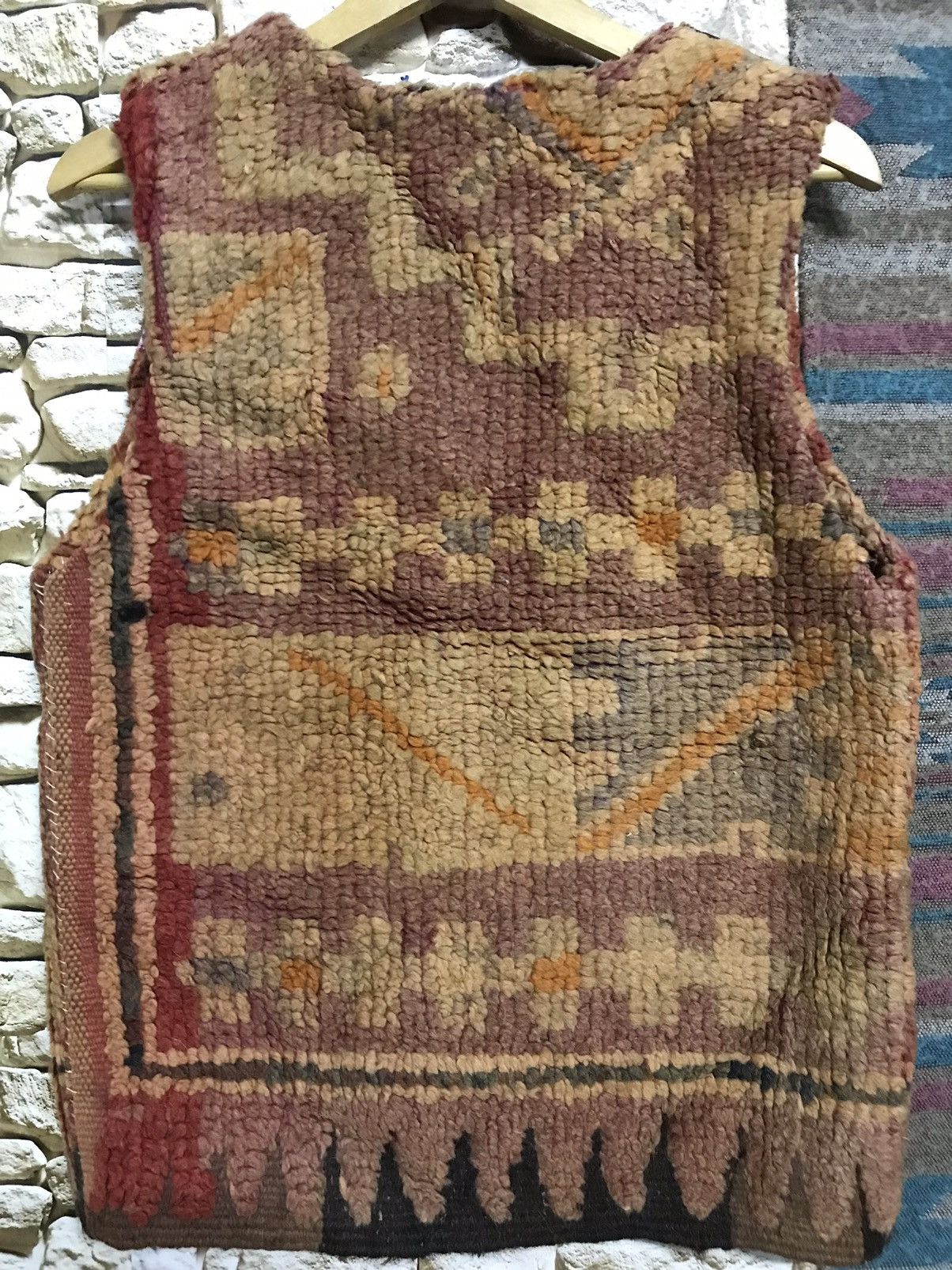 Handmade × Vintage Vintage Hand -Made Rug Vest Size US M / EU 48-50 / 2 - 5 Thumbnail