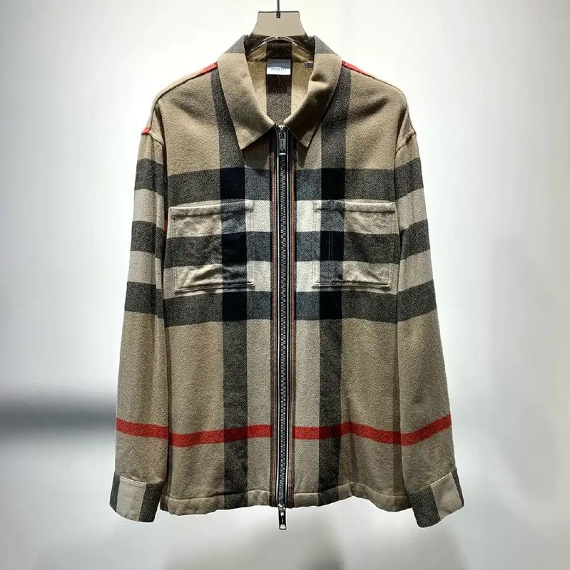 Burberry Burberry Wool Jacket in Khaki with Check Pattern Size US XL / EU 56 / 4 - 1 Thumbnail