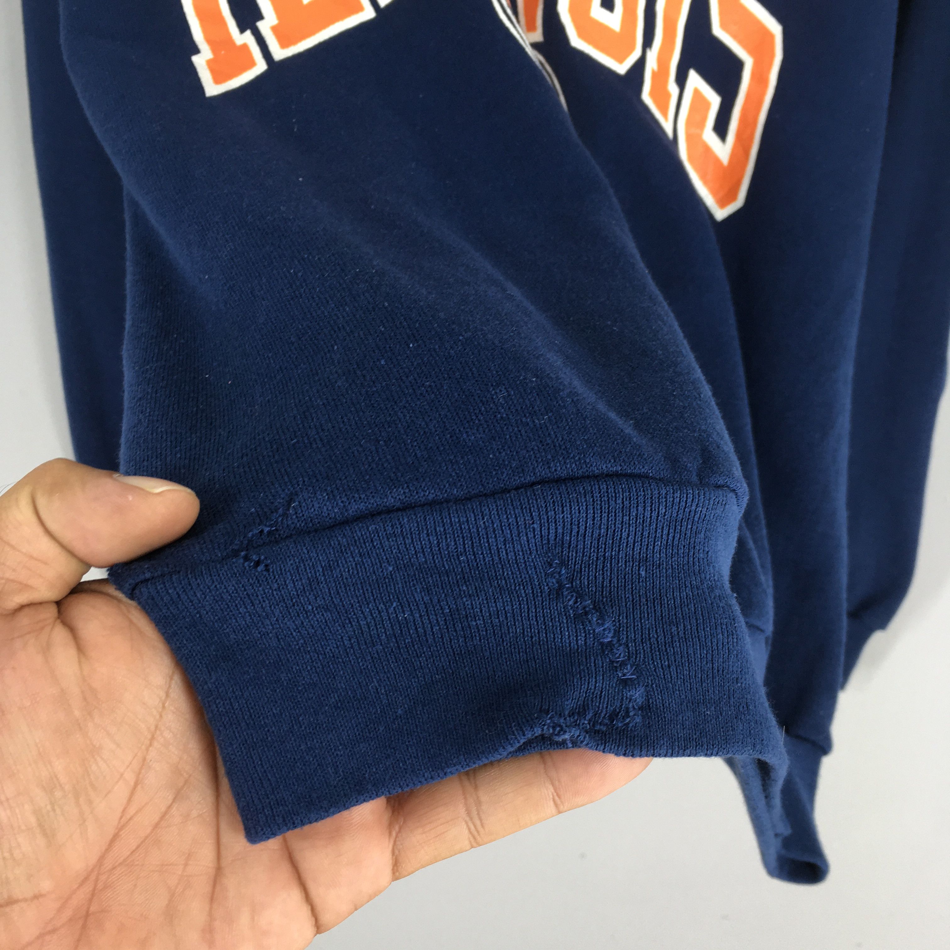 NCAA Vintage Illinois University Sweatshirt XLarge Size US XL / EU 56 / 4 - 4 Thumbnail