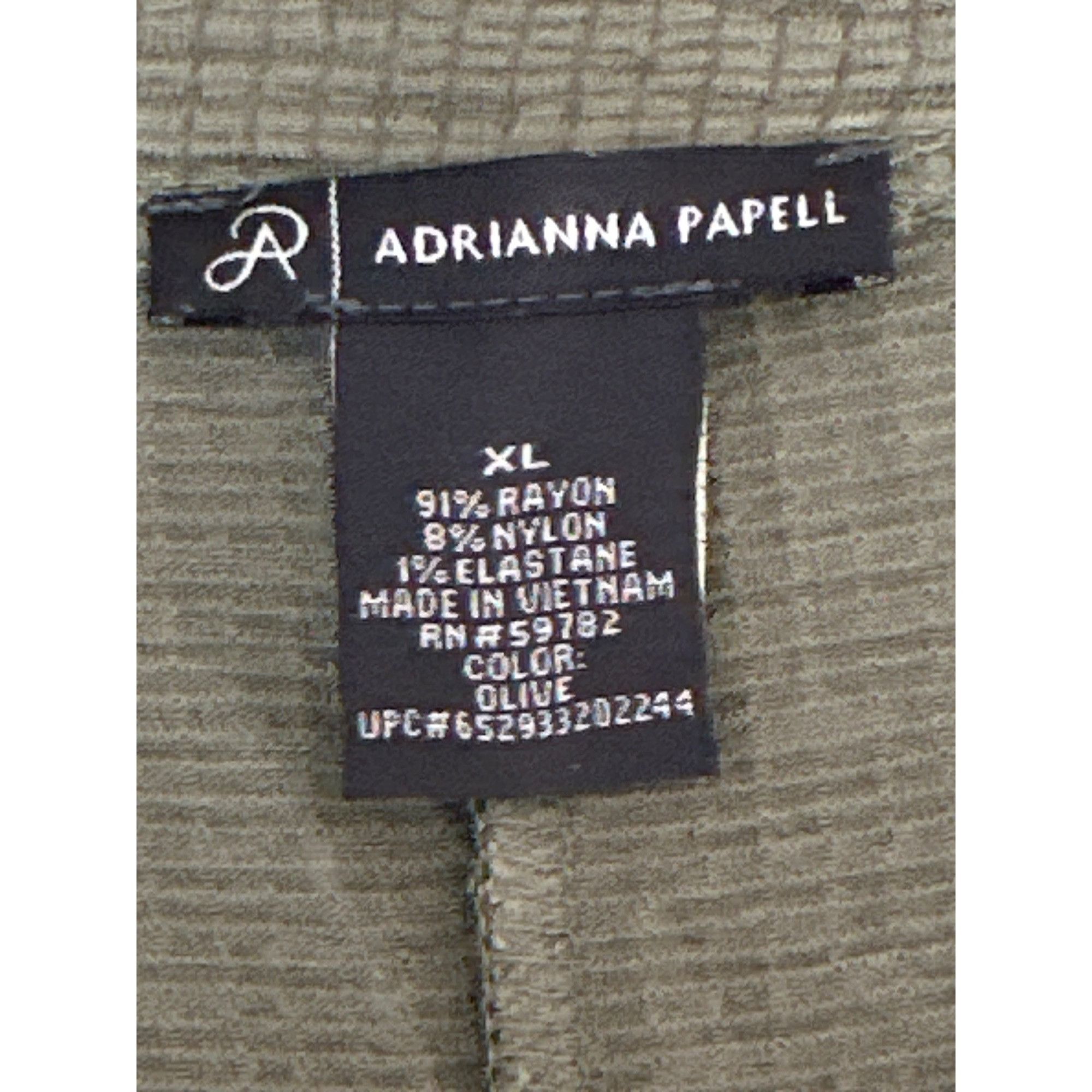 Other Adrianna Papell XL Olive Waffle Knit V Neck Short Sleeve Tee Size US XL / EU 56 / 4 - 4 Thumbnail
