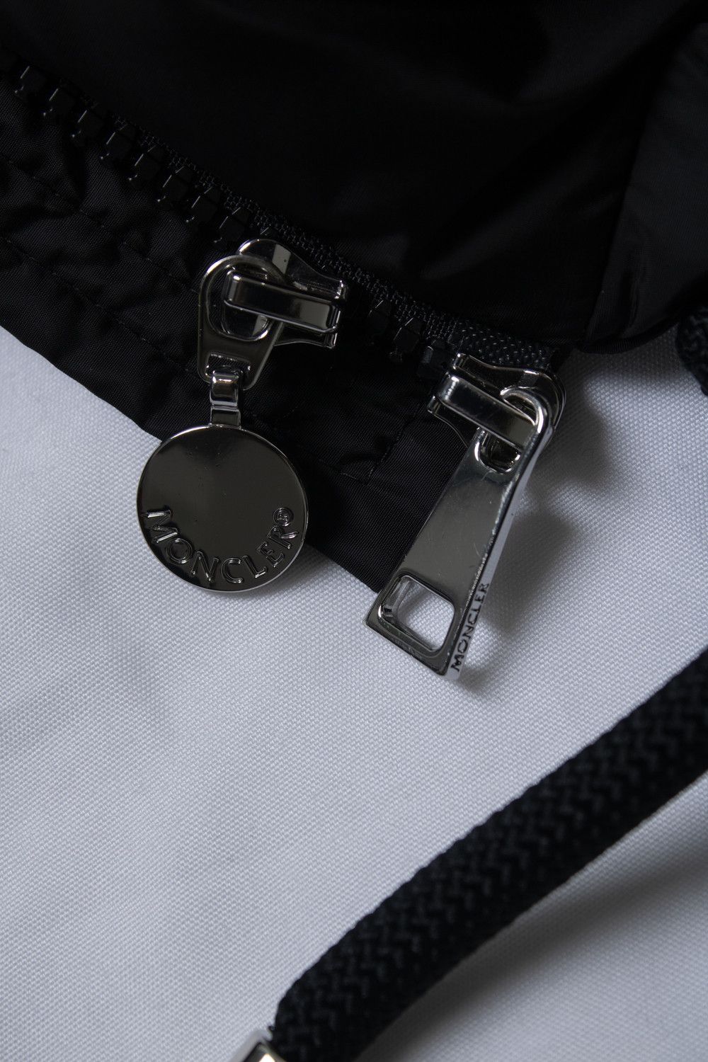 Moncler Moncler, hybrid padded cardigan in black Size M / US 6-8 / IT 42-44 - 8 Thumbnail