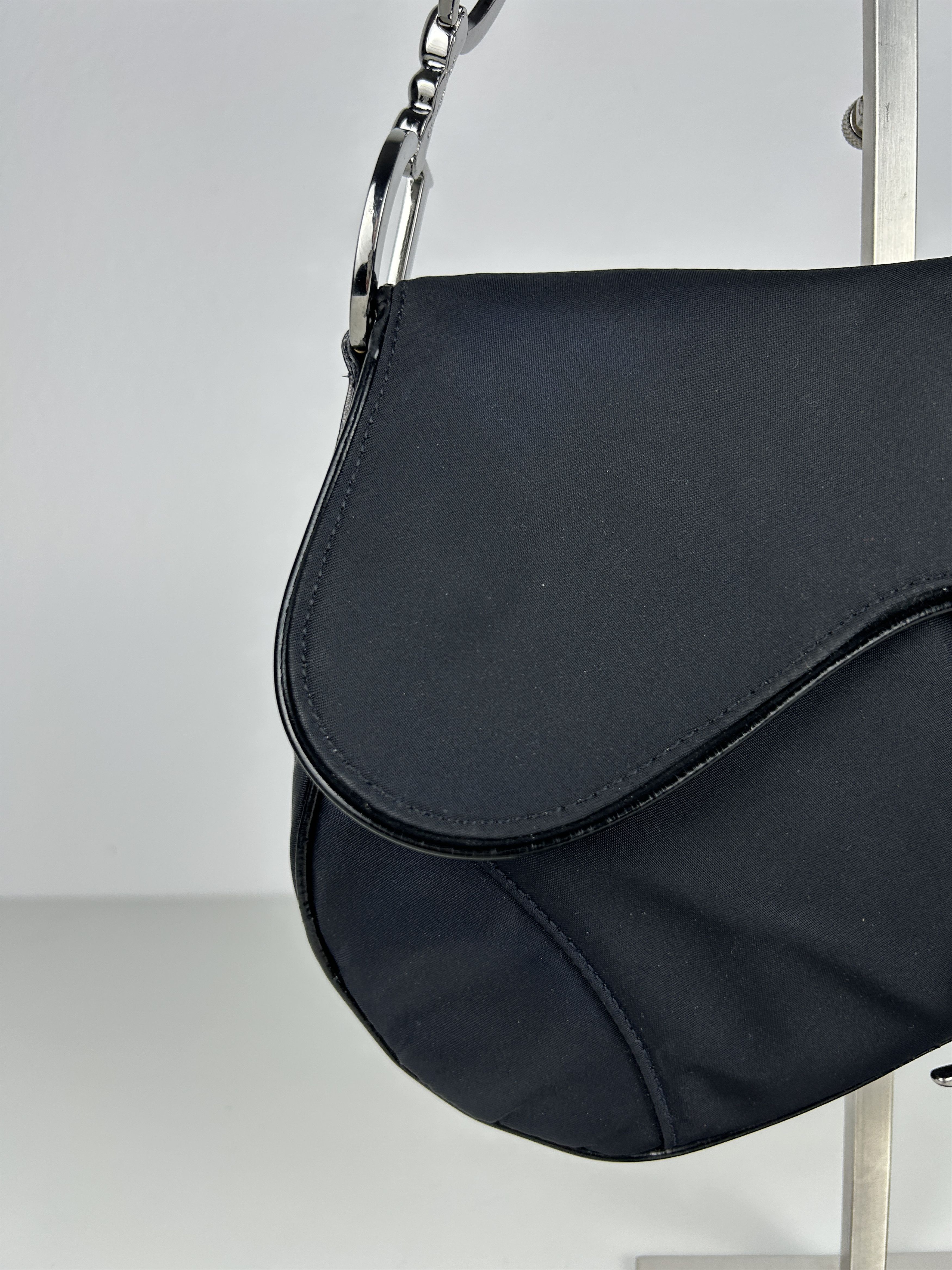 Dior 2001 Dior black satin and patent leather saddle bag Size ONE SIZE - 12 Thumbnail