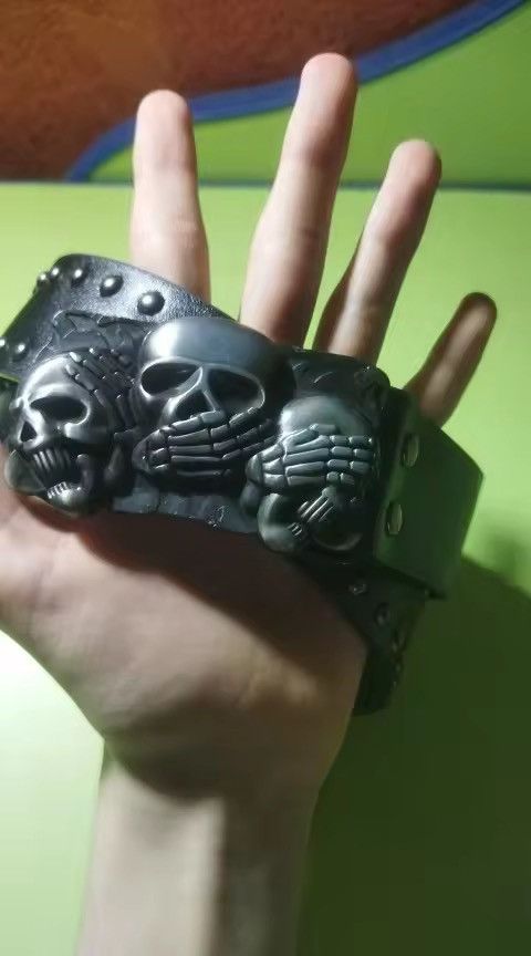 Japanese Brand Y2K Grunge Punk Rock Black Studded Belt Triple Skull Buckle Size ONE SIZE - 6 Thumbnail