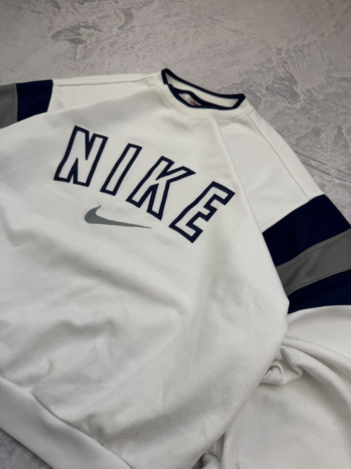 Nike × Vintage NIKE VINTAGE CENTER LOGO OVERSIZE BOXY SWEATSHIRT Size US M / EU 48-50 / 2 - 3 Thumbnail