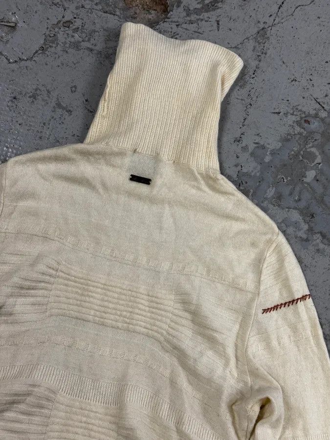 Roberto Cavalli 2000s Cavalli Cream White Abstract Turtleneck Sweater Size US S / EU 44-46 / 1 - 8 Thumbnail