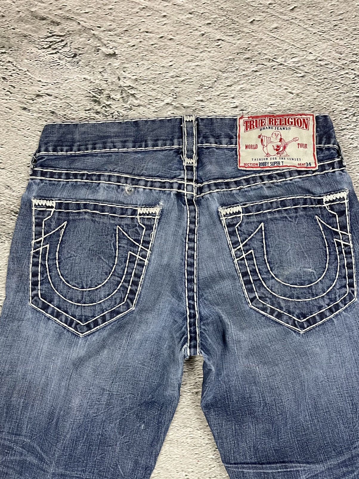 True Religion True Religion blue jeans white thick stitching Bobby Size US 32 / EU 48 - 2 Thumbnail