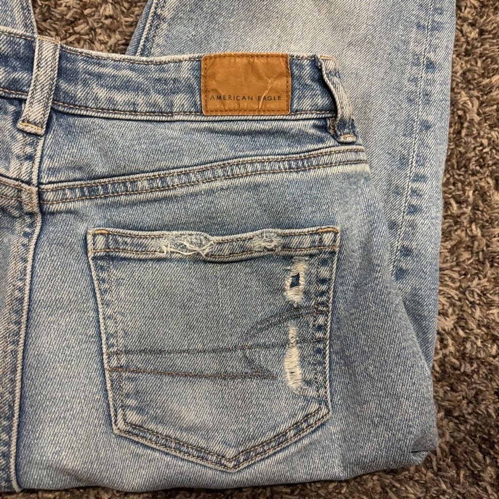 American Eagle Outfitters Women's American Eagle Mom Straight Jeans Size 25" / US 0 / IT 36 - 2 Thumbnail