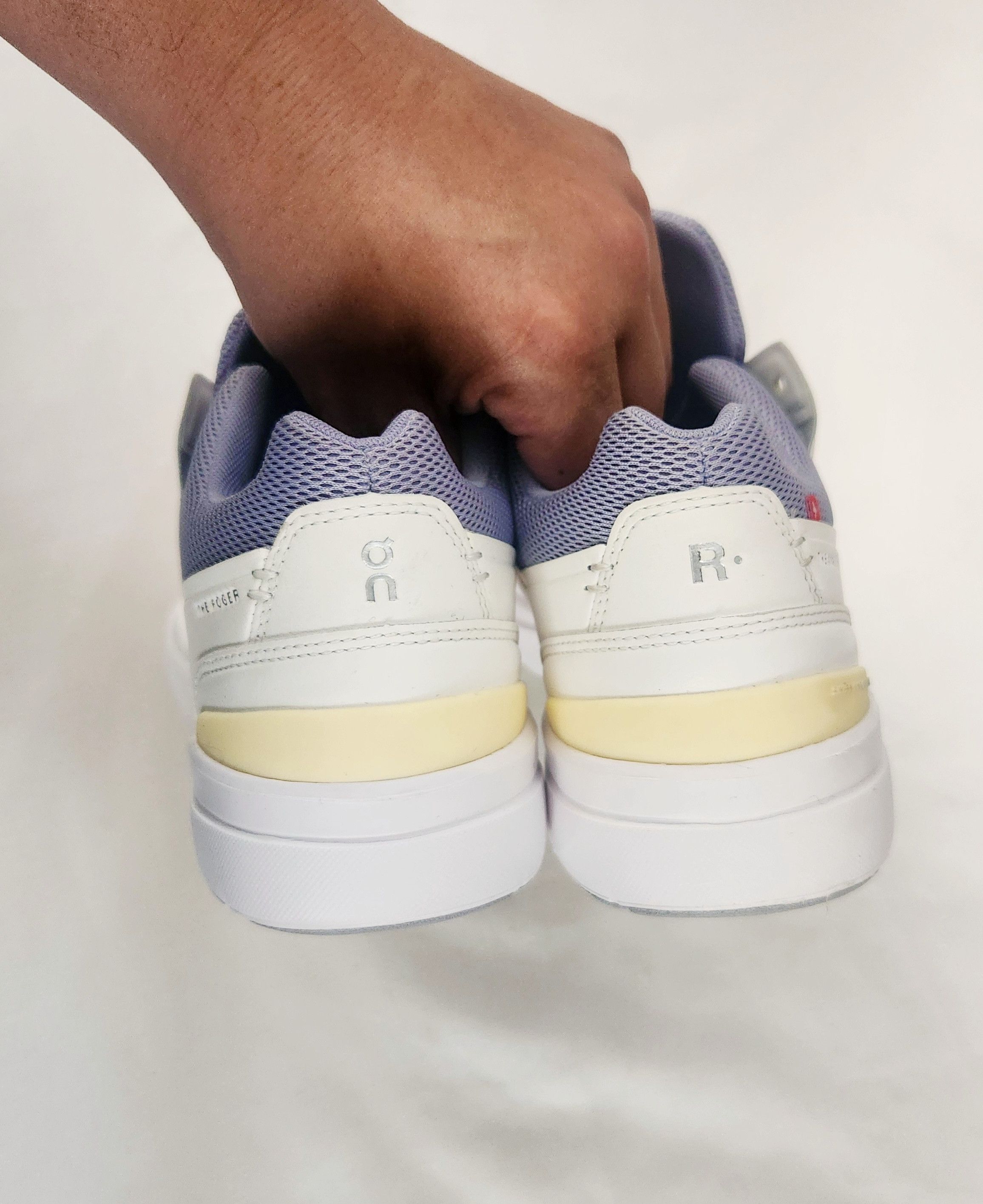 On On Womens Running On Cloud The Roger Advantage Sneakers Size US 8.5 / IT 38.5 - 7 Thumbnail