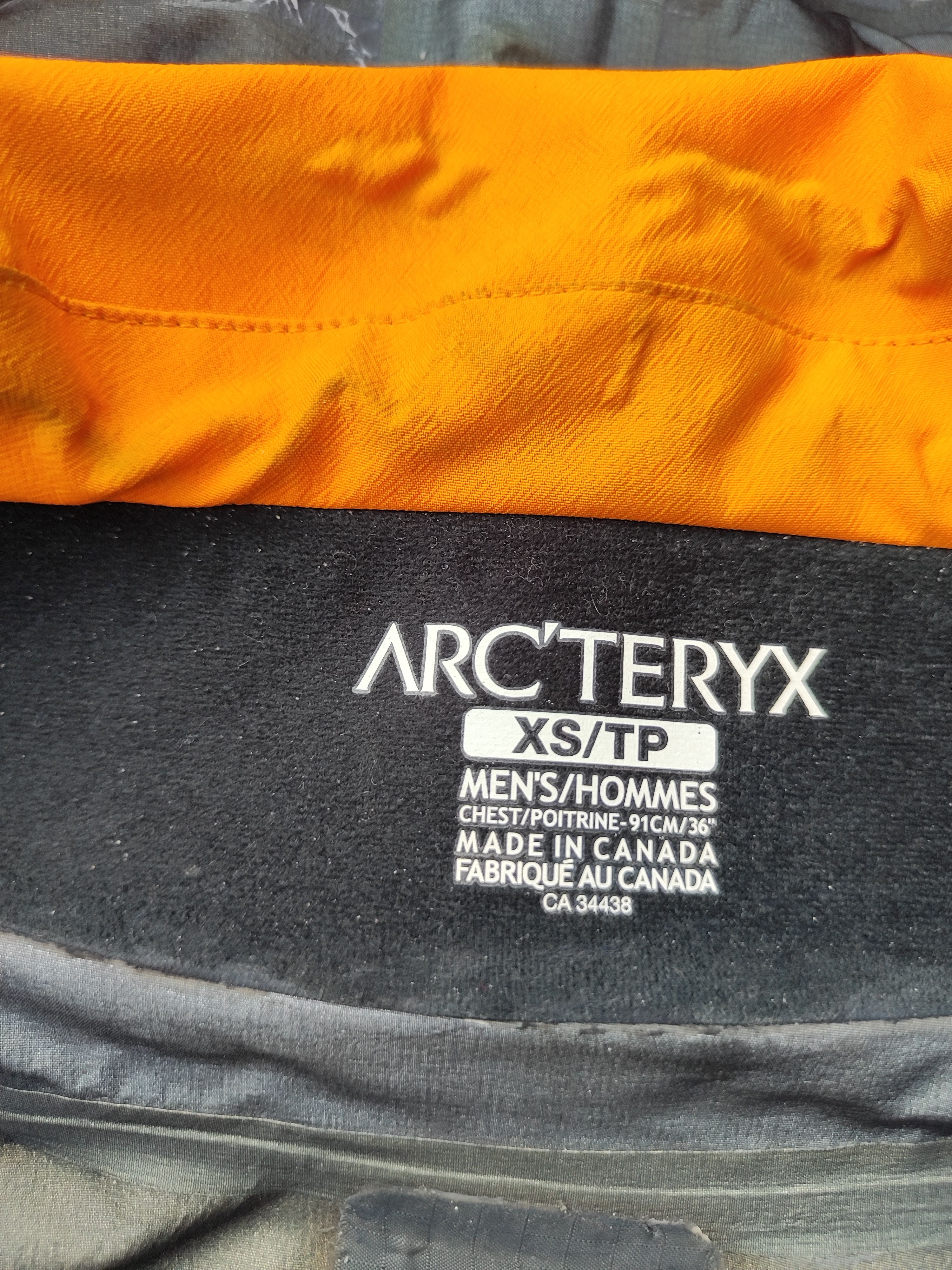 Arc'teryx × Beams Plus Arcteryx x Beams Stinger 35 th Anniversary Size US XS / EU 42 / 0 - 14 Thumbnail
