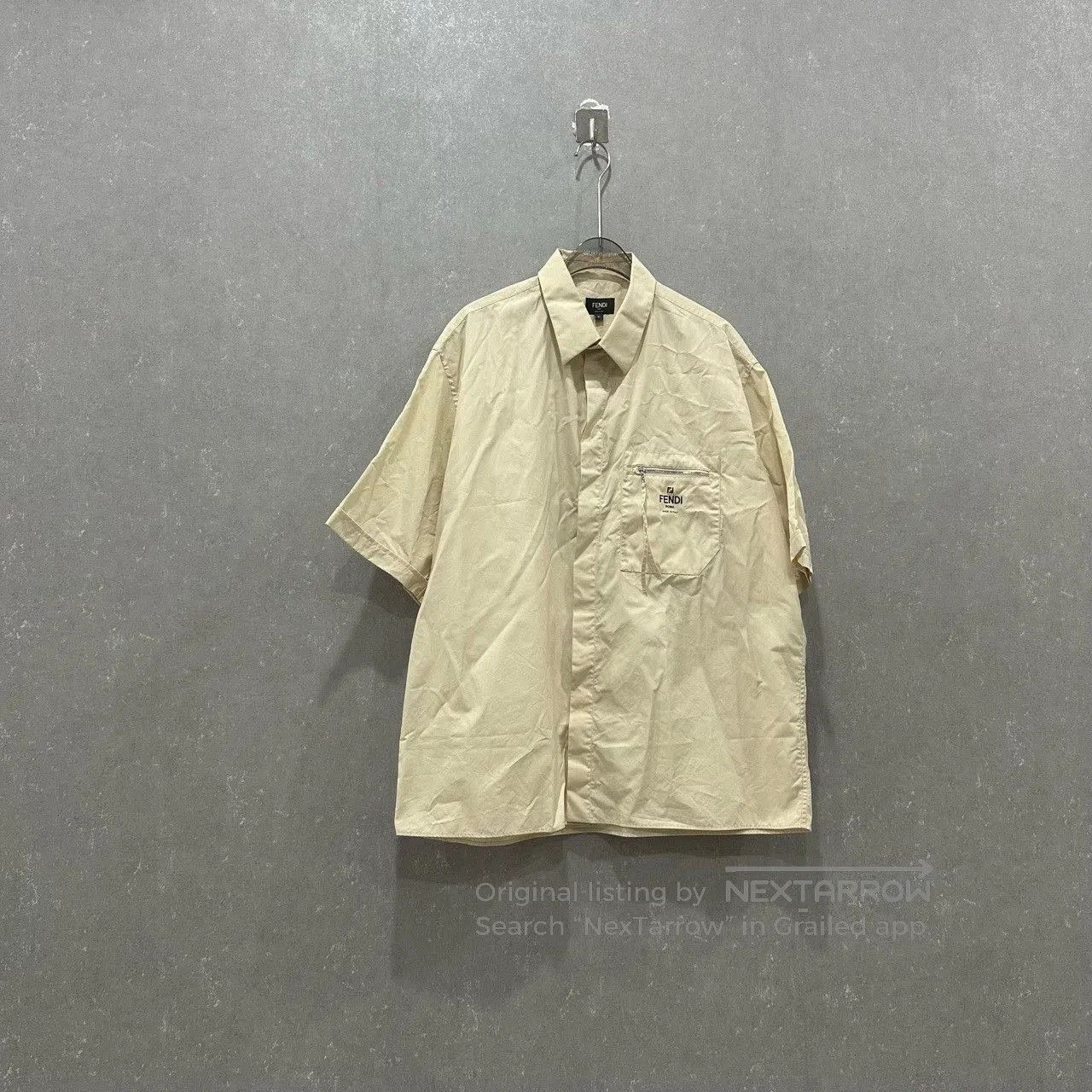 Fendi Fendi Solid Logo Pocket Short-Sleeve Shirt. Size US XL / EU 56 / 4 - 1 Thumbnail