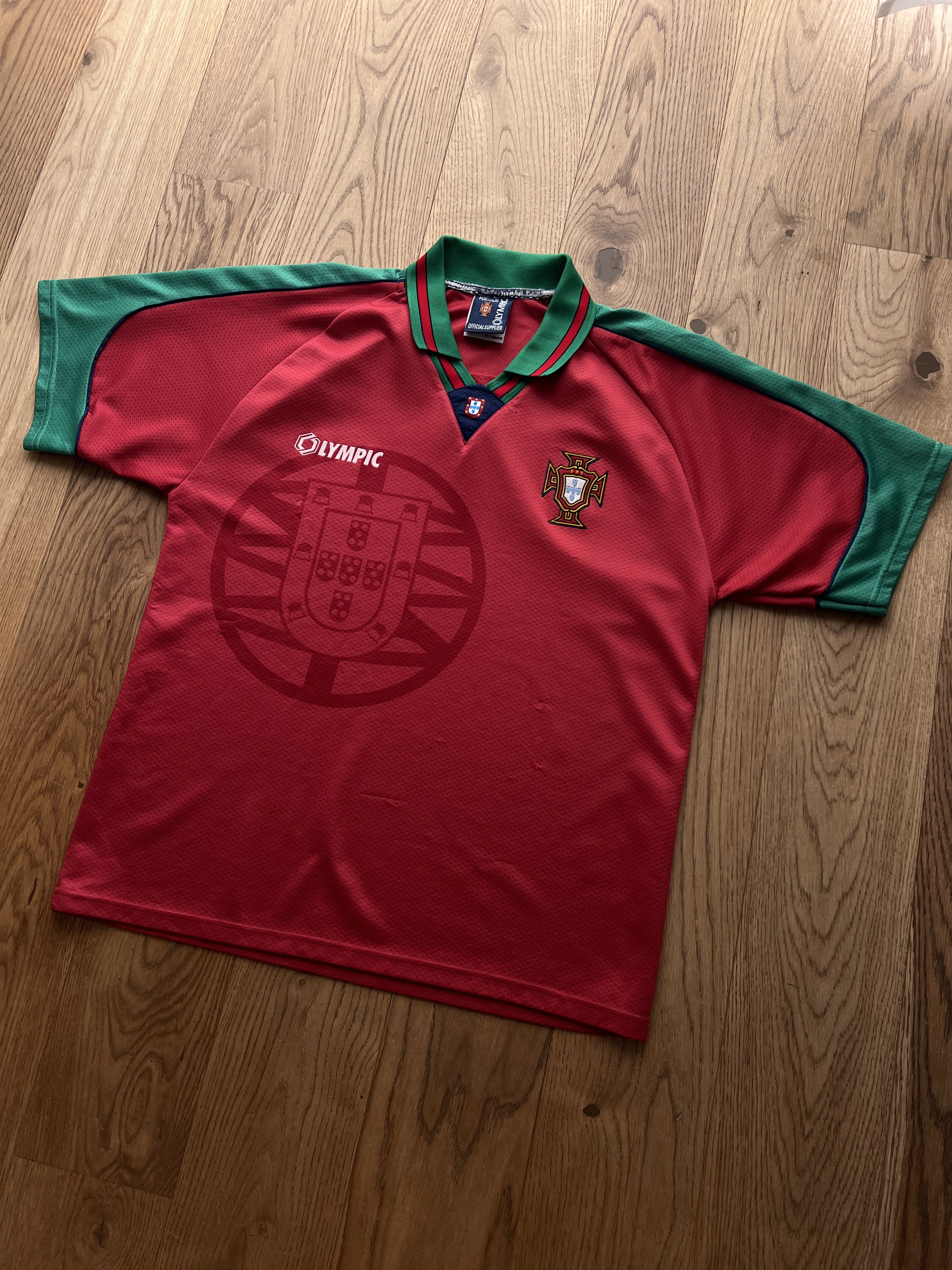 Vintage Rare! Olympic FC Portugal 1996 home football jersey soccer Size US M / EU 48-50 / 2 - 6 Thumbnail