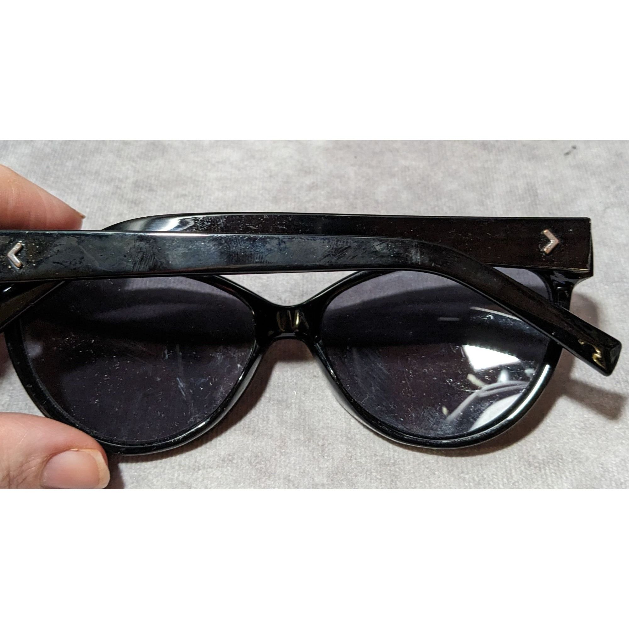 Kendall And Kylie Kendall & Kylie Gothic Black Ceci Cateye Sunglasses Size ONE SIZE - 6 Thumbnail