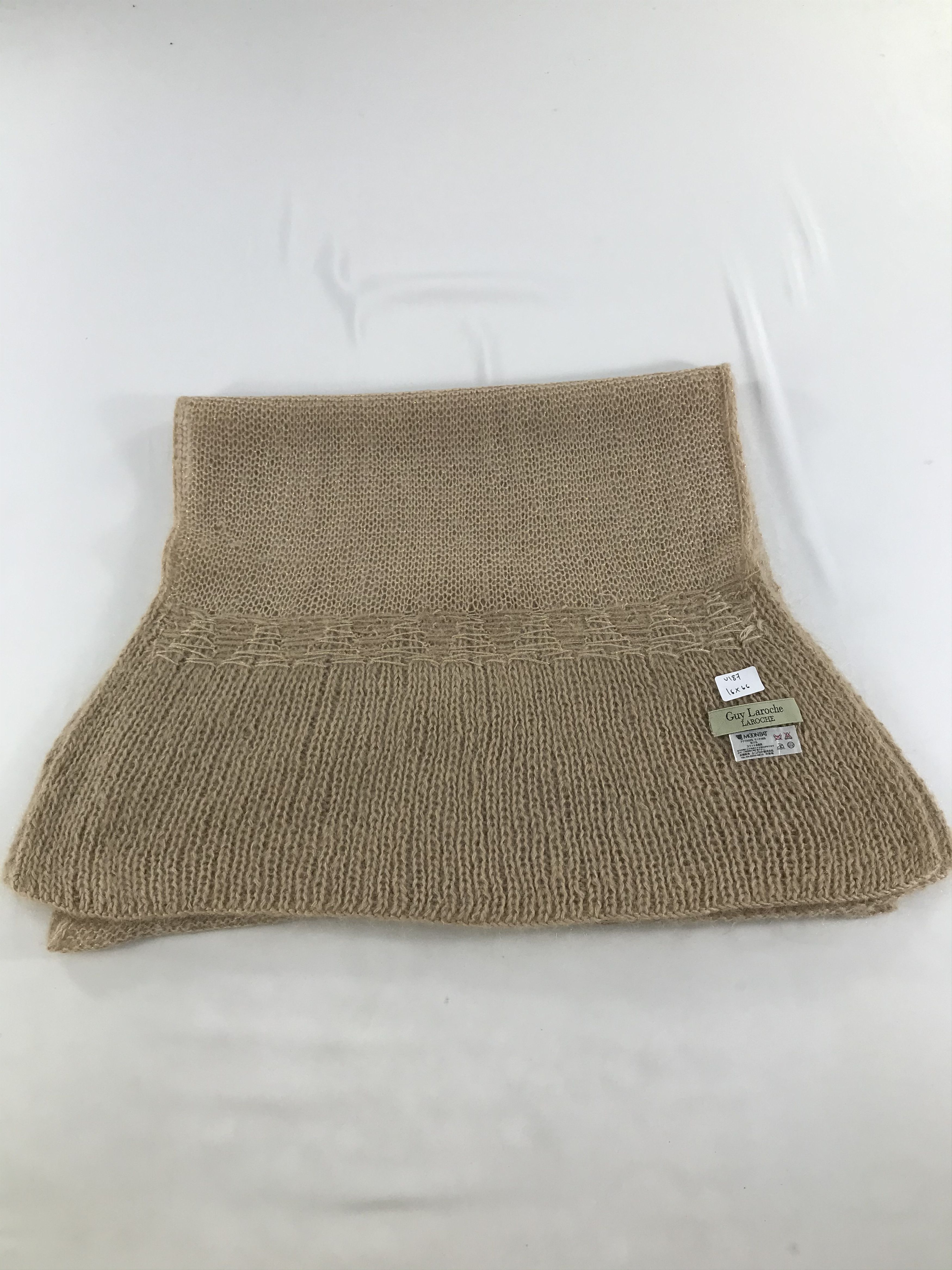 Guy Laroche Guy Laroche Mohair Scarf Muffler V187 Size ONE SIZE - 2 Thumbnail