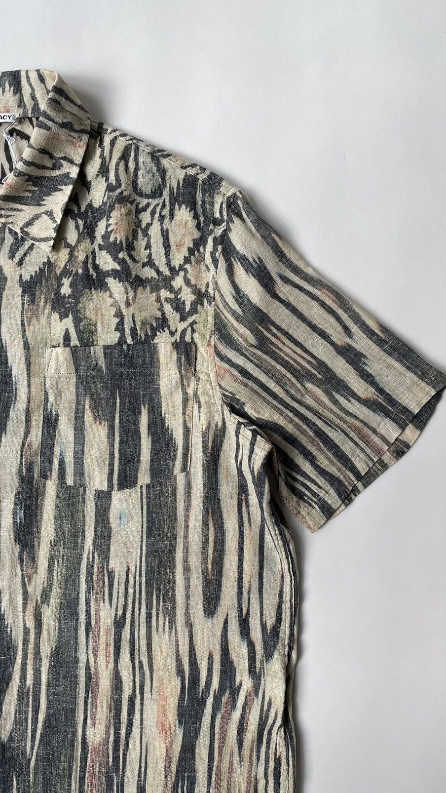 Our Legacy S/S 21 ‘Hanabi’ Print Box Shirt Size US L / EU 52-54 / 3 - 6 Thumbnail