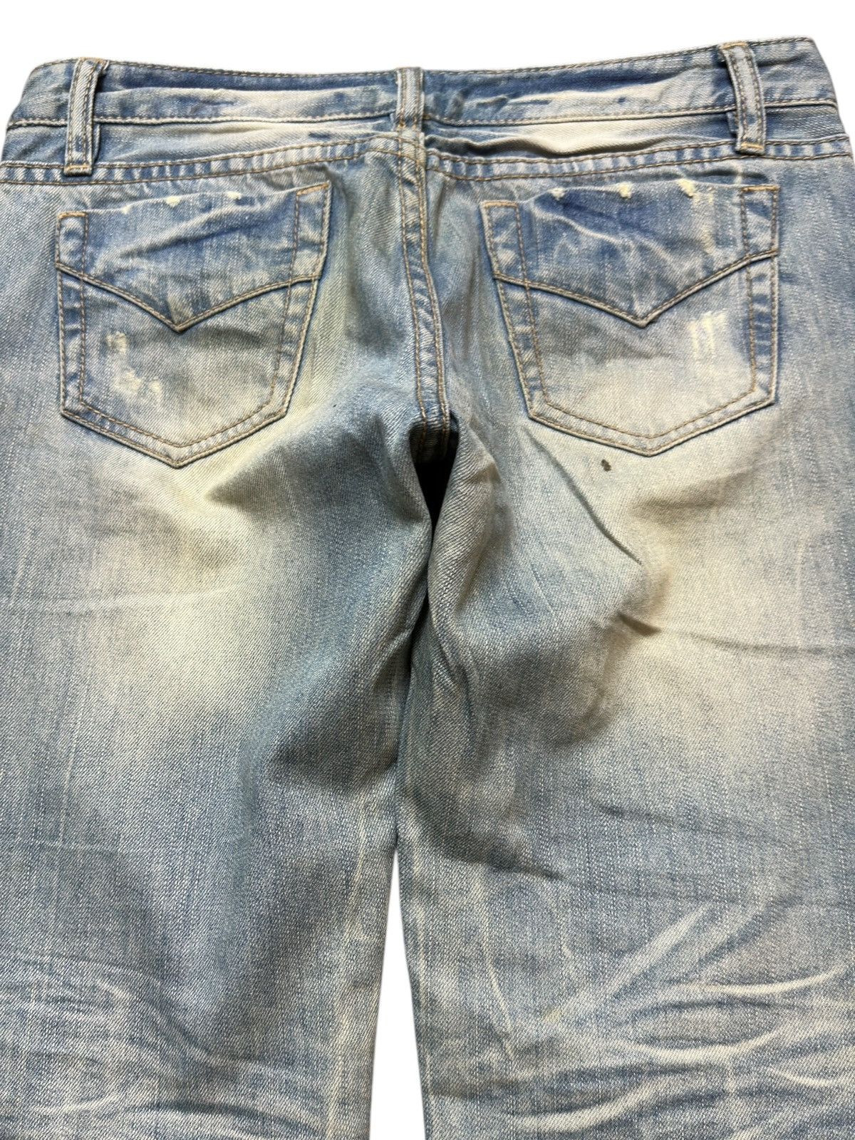 After Six Vintage AFT10 Faded Wrinkles Whiskers Distressed Denim Size US 31 - 7 Thumbnail