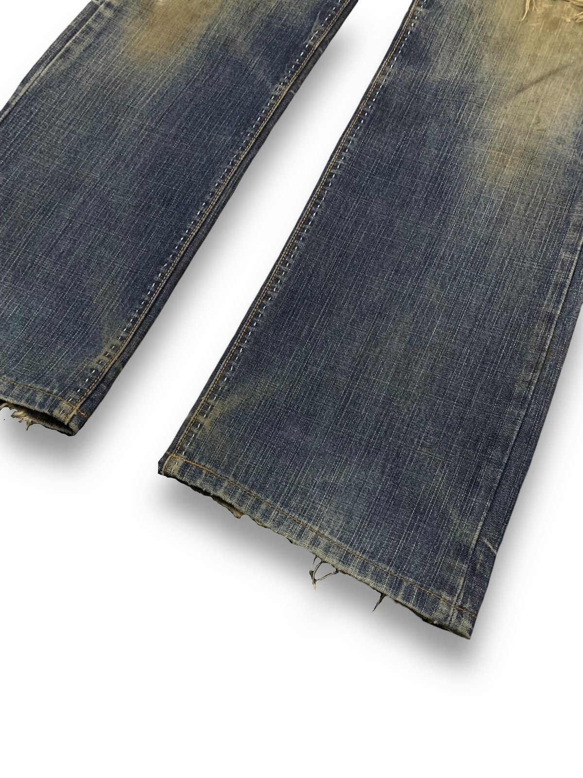 Japanese Brand Vintage Distinction Stitched Mud Wash Loose Fit Grunge Jeans Size US 30 / EU 46 - 11 Thumbnail
