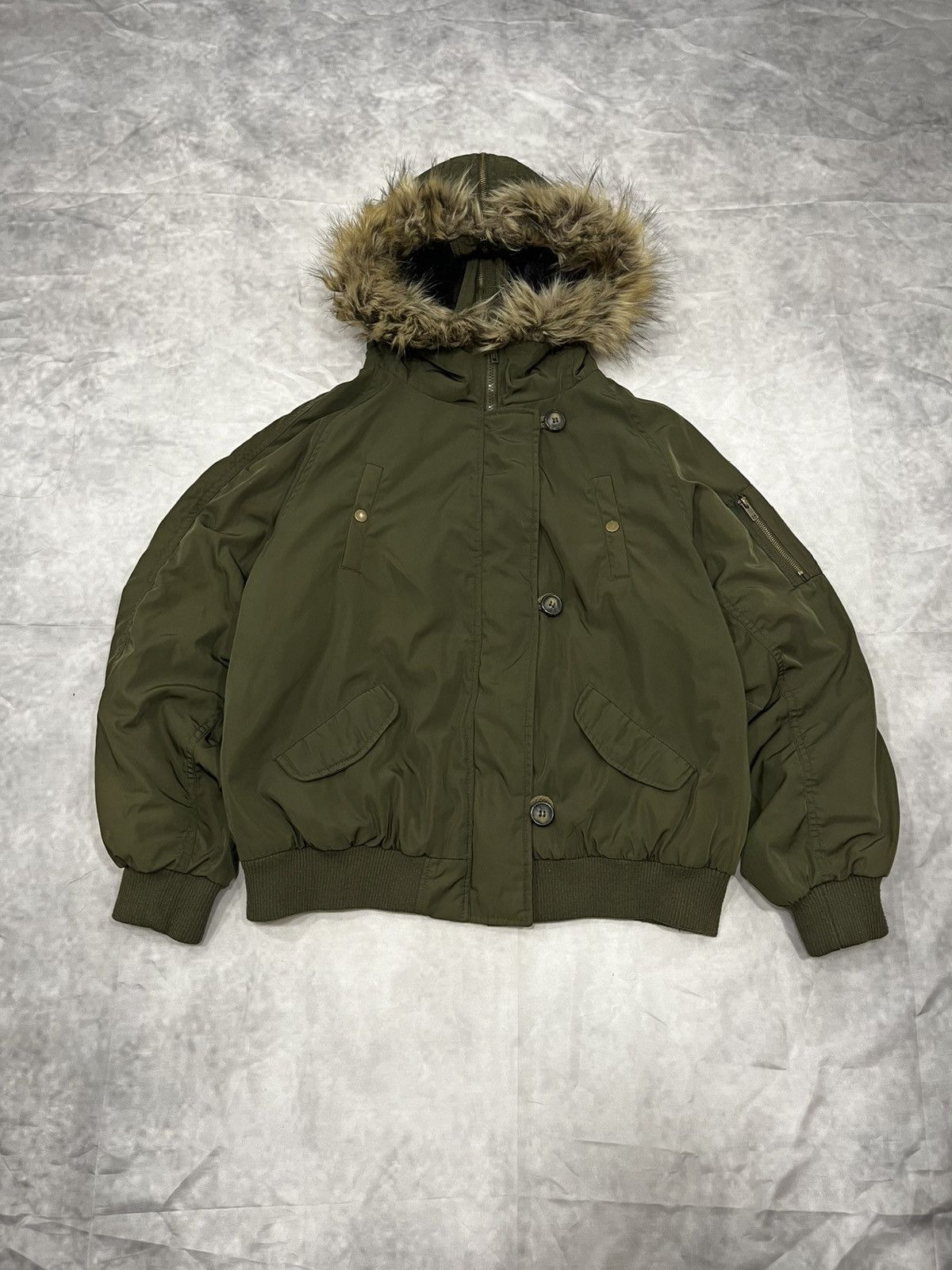 Vintage Vintage Y2K Fur Hood Cropped Bomber Jacket Size US XL / EU 56 / 4 - 1 Thumbnail