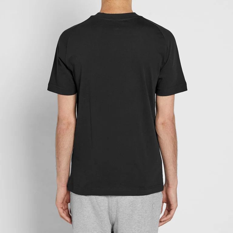 Yohji Yamamoto Y-3 & Adidas Logo Embossed Black T-Shirts Size US L / EU 52-54 / 3 - 3 Thumbnail