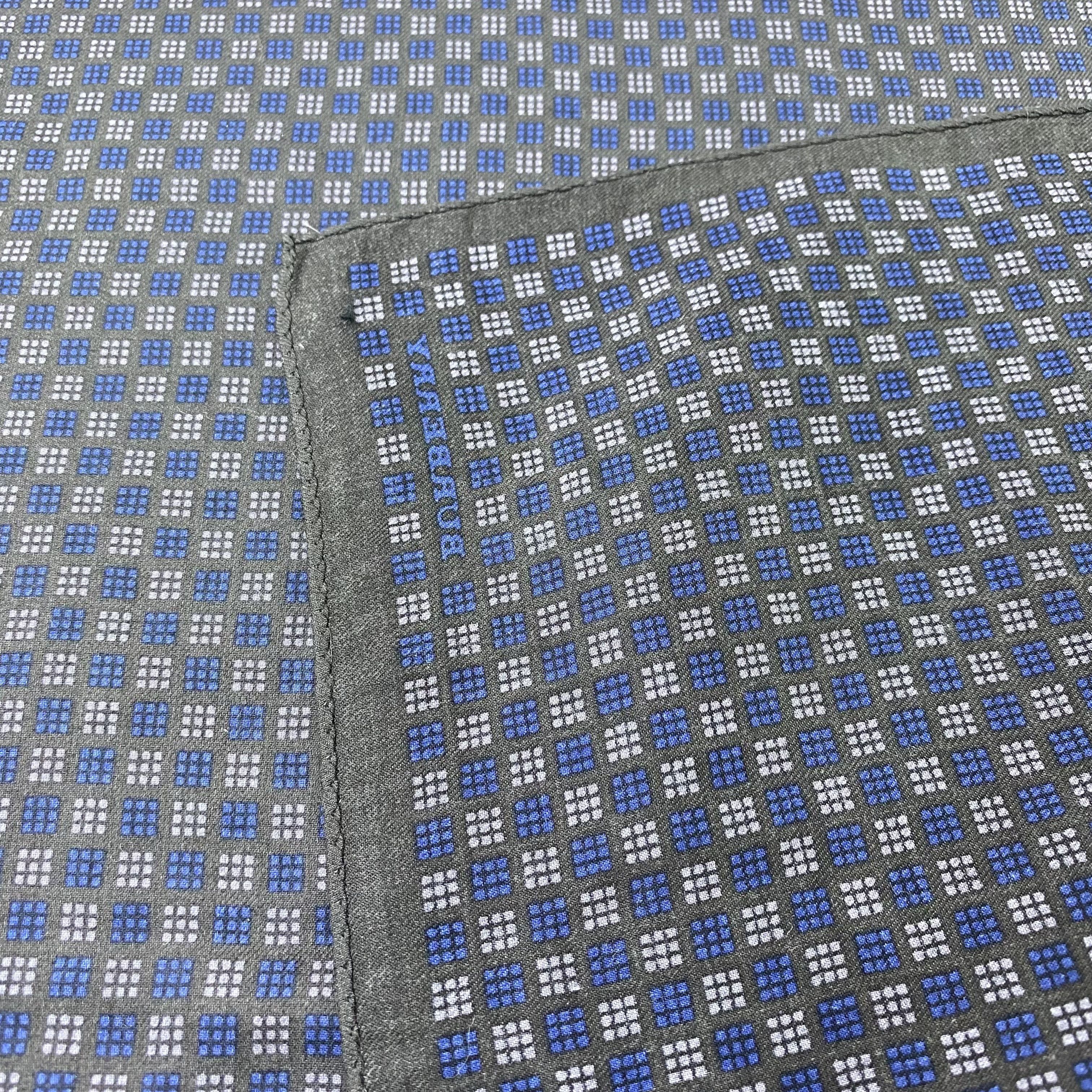 Burberry Burberry Handkerchief / Bandana / Neckerchief-B2301 Size ONE SIZE - 6 Thumbnail