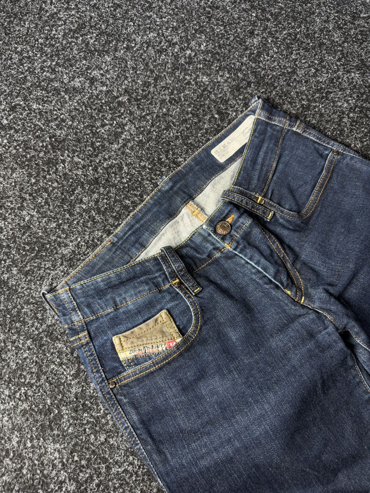 Diesel 00s Luxury Retro Diesel Grupee Skinny denim pants jeans Size 28" / US 6 / IT 42 - 6 Thumbnail