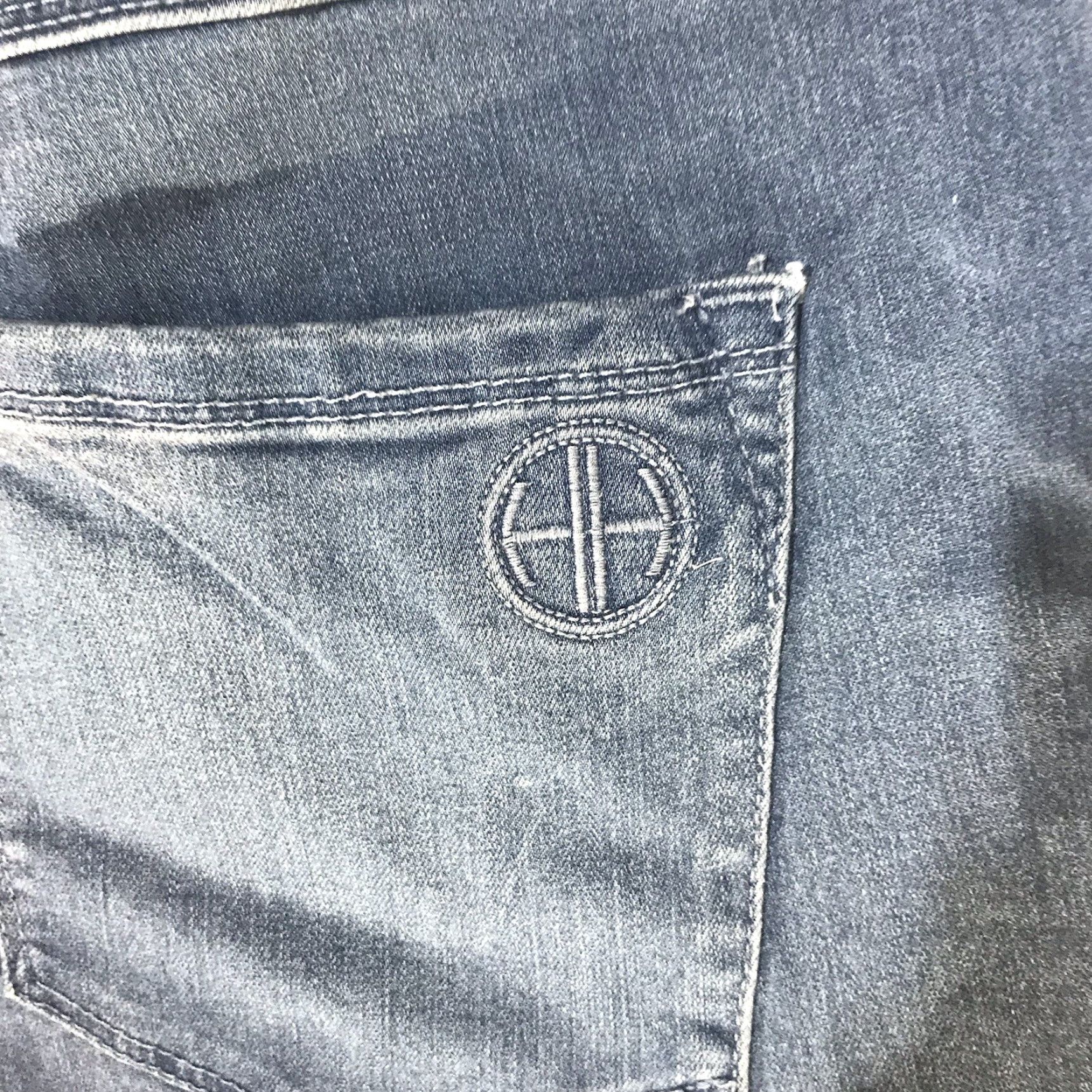 Vintage VINTAGE Hot in Hollywood Women’s Jeans Ankle Slim Leg Plus Size 1X Blue Stretch Comfort Size 40" / US 18 - 3 Thumbnail