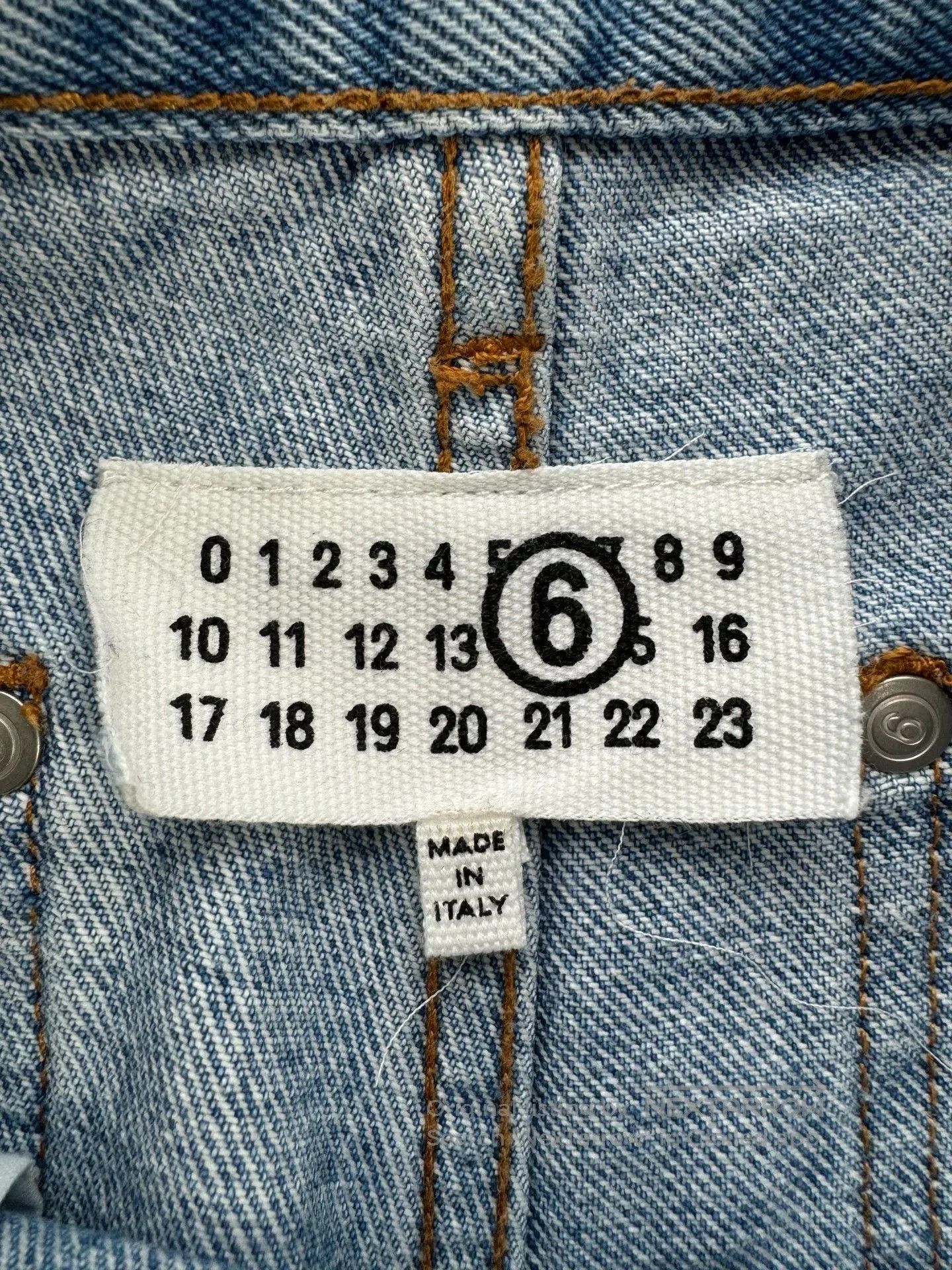 MM6 MM6 SS25 Distressed Straight Leg Jeans. Size 25" / US 0 / IT 36 - 3 Thumbnail