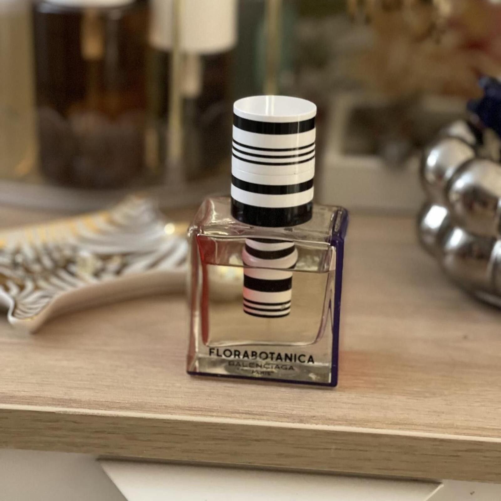 Balenciaga Balenciaga Florabotanica Eau de Parfum 1.7oz Size ONE SIZE - 4 Thumbnail