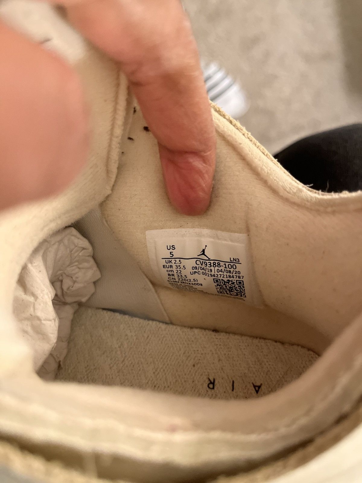 Jordan Brand × Off-White Air Jordan 4 x Off White Sail Size US 5 / IT 35 - 9 Thumbnail