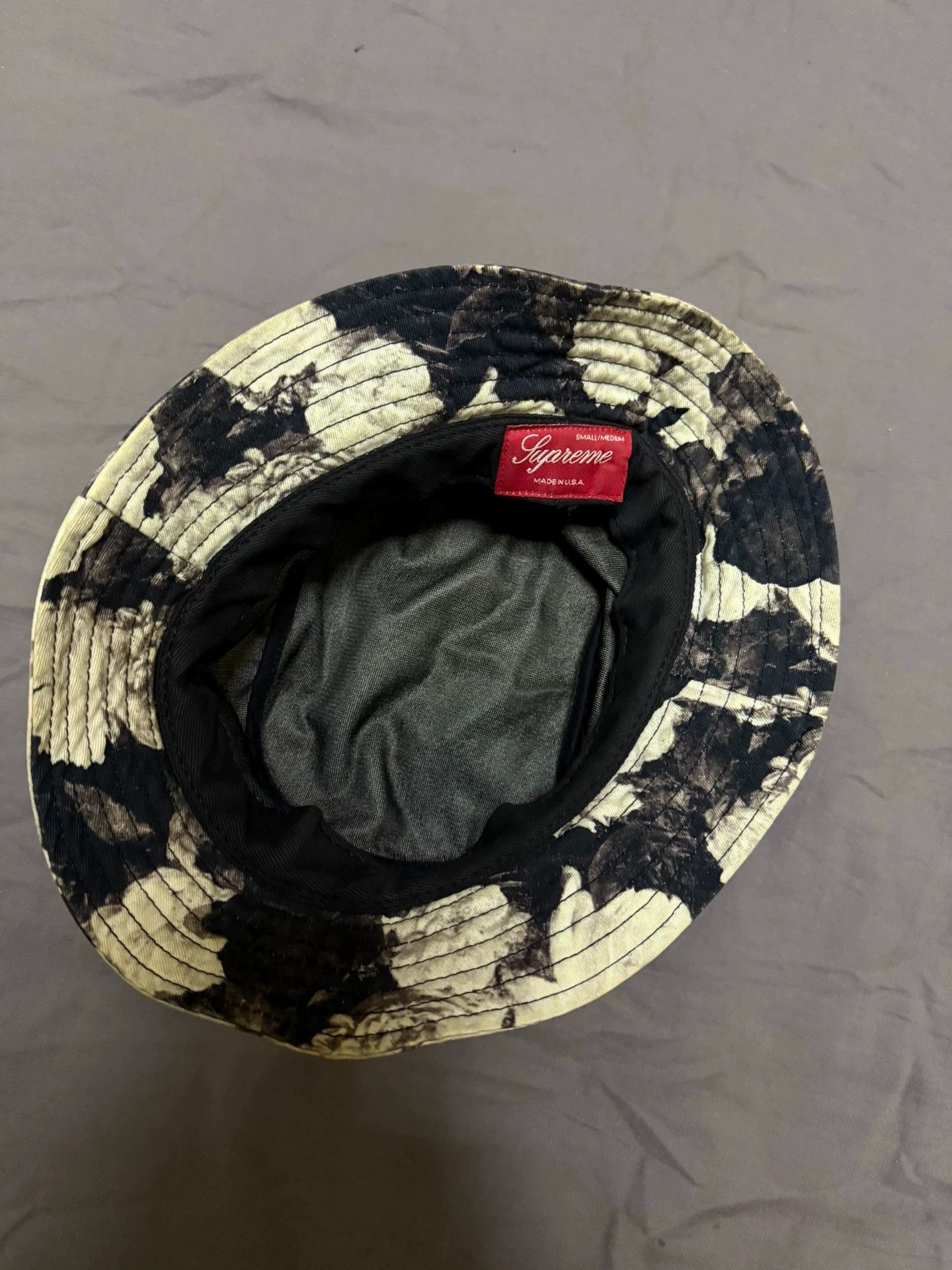 Supreme Supreme pcl Large Floral Black Bucket Hat S/M Mint Size ONE SIZE - 2 Thumbnail
