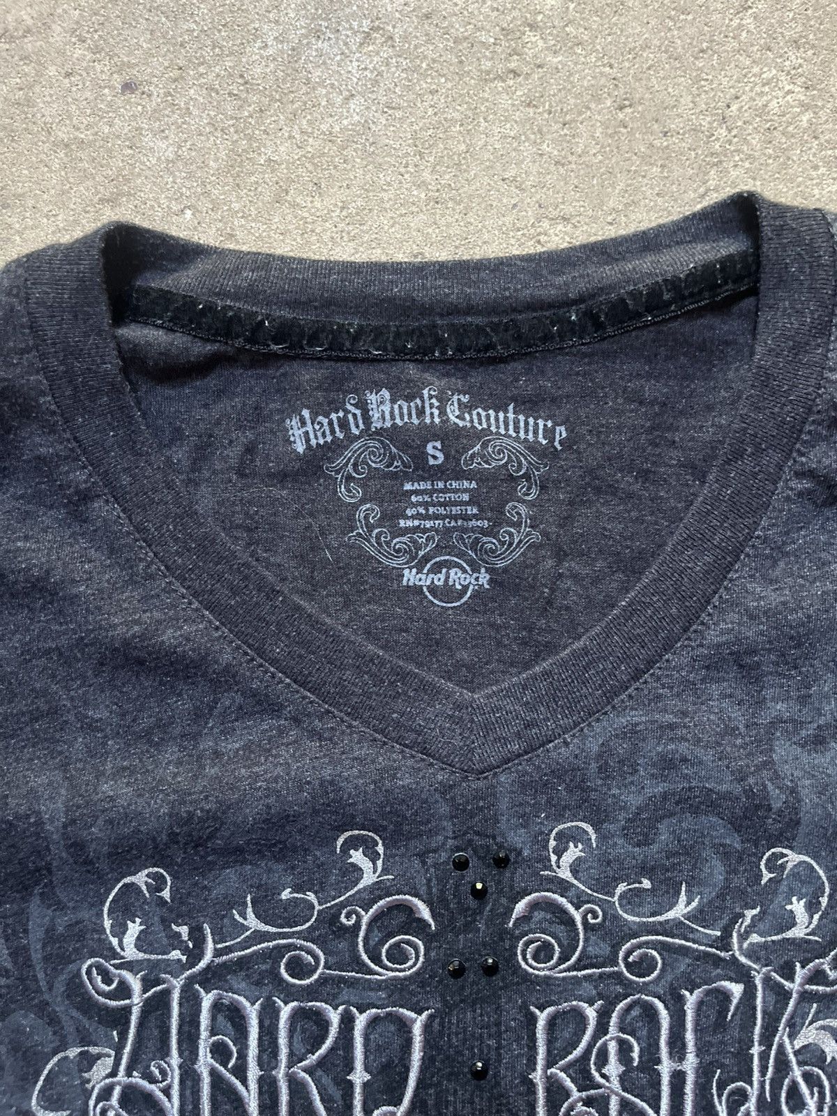 Hard Rock Cafe Cute Vintage Y2K Bedazzled Hard Rock Cafe Indie Punk Tee Size S / US 4 / IT 40 - 3 Thumbnail