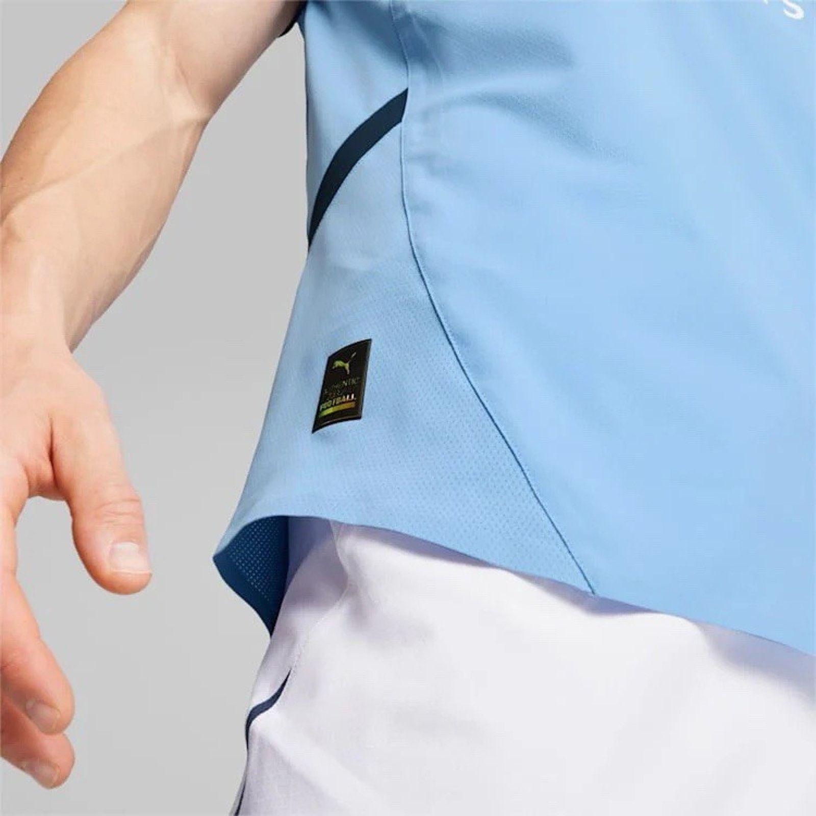 Nike Manchester City Puma 24/25 Authentic Home Jersey Medium NWT Size US M / EU 48-50 / 2 - 6 Thumbnail