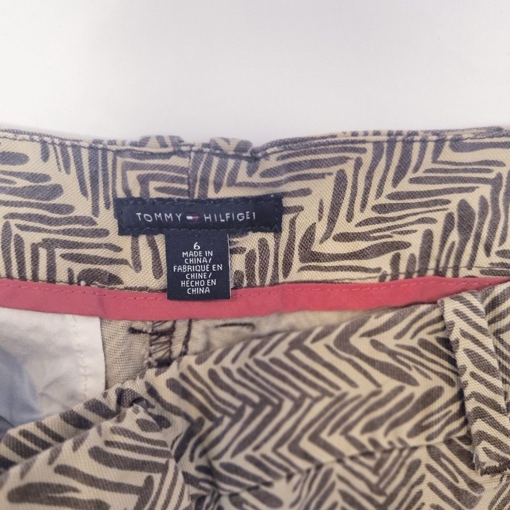 Tommy Hilfiger Tommy Hilfiger Tan and Black Bermuda Shorts Size 6 Size 28" / US 6 / IT 42 - 3 Thumbnail