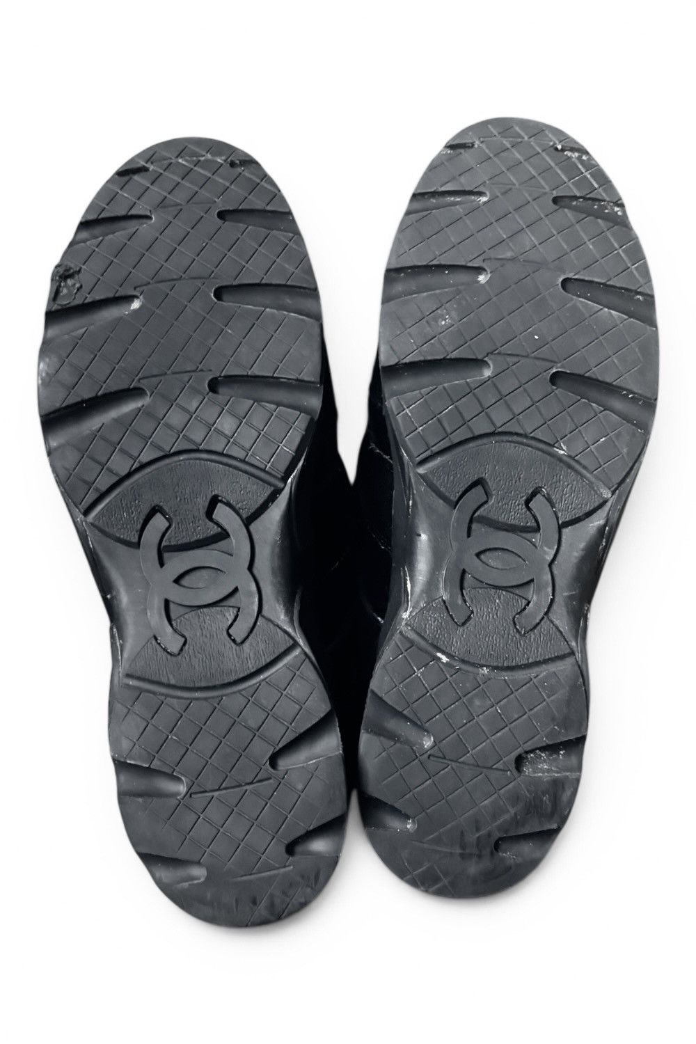 Chanel Chanel Runner velvet by Karl Lagerfeld Size US 9 / EU 42 - 5 Thumbnail